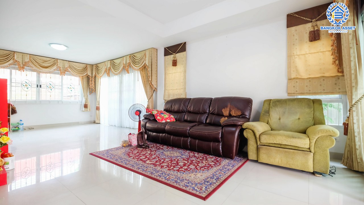 บ้านเดี่ยวมือสองนนทบุรี ม.ศุภาลัยวิลล์ วงแหวน-รัตนาธิเบศร์ เนื้อที่ 67 ตร.ว.  ฟังก์ชั่นครบ 3 ห้องนอน 3 ห้องน้ำ 2 ที่จอดรถ  กว้างขวาง หน้าบ้านไม่ชนใคร พร้อมอยู่ บนทำเลเดินทางสะดวก ใกล้ถ.กาญจนาภิเษก เซ็นทรัลเวสต์เกต และรถไฟฟ้า "สถานีคลองบางไผ่"