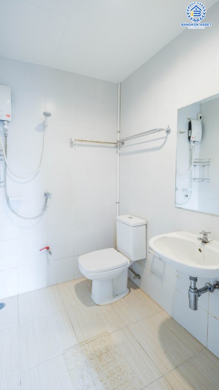 ทาวน์เฮ้าส์มือสองนนทบุรี หลังมุม พร้อมอยู่! ม.พฤกษาวิลล์22 พระราม5-นครอินทร์ เนื้อที่ 31 ตร.ว. ฟังก์ชั่นพร้อม 3 ห้องนอน 2ห้องน้ำ บนทำเลเดินทางสะดวก เชื่อมต่อทุกการเดินทาง ใกล้สะพานพระรามห้า และรถไฟฟ้าสถานี "แยกติวานนท์"...