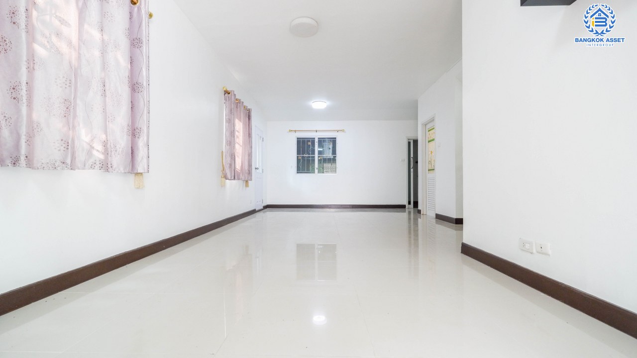 ทาวน์เฮ้าส์มือสองนนทบุรี หลังมุม พร้อมอยู่! ม.พฤกษาวิลล์22 พระราม5-นครอินทร์ เนื้อที่ 31 ตร.ว. ฟังก์ชั่นพร้อม 3 ห้องนอน 2ห้องน้ำ บนทำเลเดินทางสะดวก เชื่อมต่อทุกการเดินทาง ใกล้สะพานพระรามห้า และรถไฟฟ้าสถานี "แยกติวานนท์"...