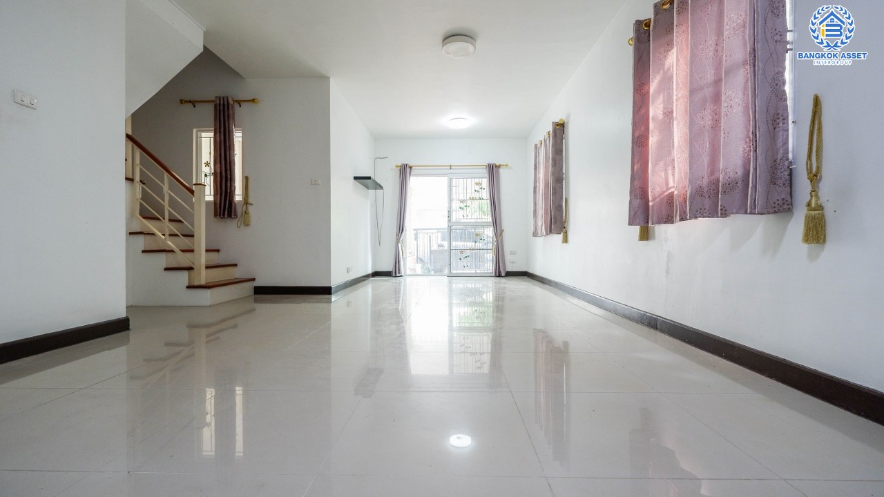 ทาวน์เฮ้าส์มือสองนนทบุรี หลังมุม พร้อมอยู่! ม.พฤกษาวิลล์22 พระราม5-นครอินทร์ เนื้อที่ 31 ตร.ว. ฟังก์ชั่นพร้อม 3 ห้องนอน 2ห้องน้ำ บนทำเลเดินทางสะดวก เชื่อมต่อทุกการเดินทาง ใกล้สะพานพระรามห้า และรถไฟฟ้าสถานี "แยกติวานนท์"...