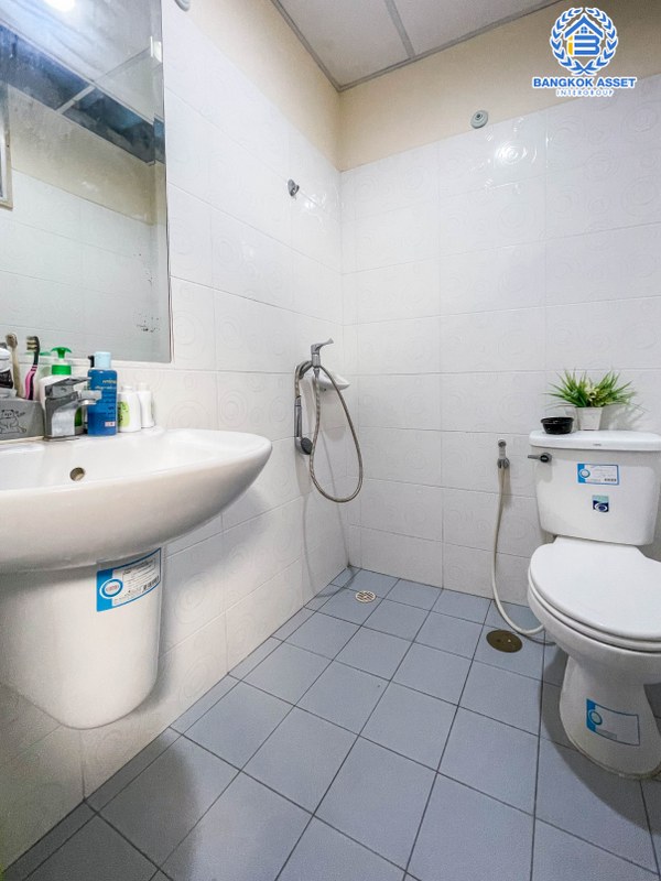 ทาวน์เฮ้าส์มือสอง ม.อารียา เกษตร-นวมินทร์ พร้อมอยู่ ฟังก์ชัน 3 ห้องนอน บนทำเลโซนเมือง เชื่อมต่อทุกการเดินทาง ใกล้ทางด่วน และรถไฟฟ้าสายสีเขียว "สถานีม.เกษตรฯ"...