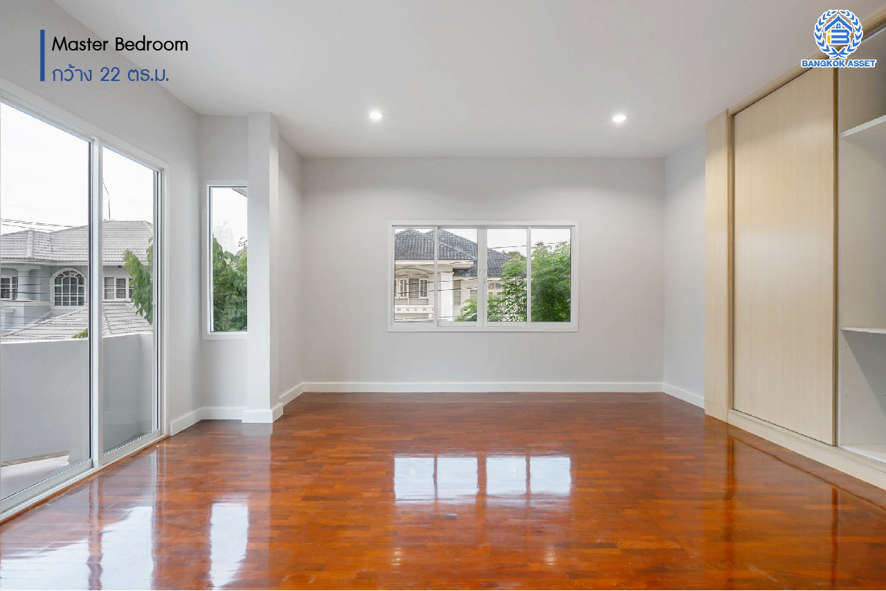 บ้านมือสองตกแต่งใหม่ ม.มณีรินทร์ รัตนาธิเบศร์ แบรนด์ Property Perfect หลังใหญ่ เนื้อที่ 60 ตร.ว. ฟังก์ชันจัดเต็ม 4 ห้องนอน 3 ห้องน้ำ 1 ห้องอเนกประสงค์ จอดรถได้ 2 คัน บนทำเลศักยภาพ ใกล้ทางด่วนงามวงศ์วาน และเพียง 10 นาที ถึงรถไฟฟ้า "สถานีบางรักน้อยท่าอิฐ"