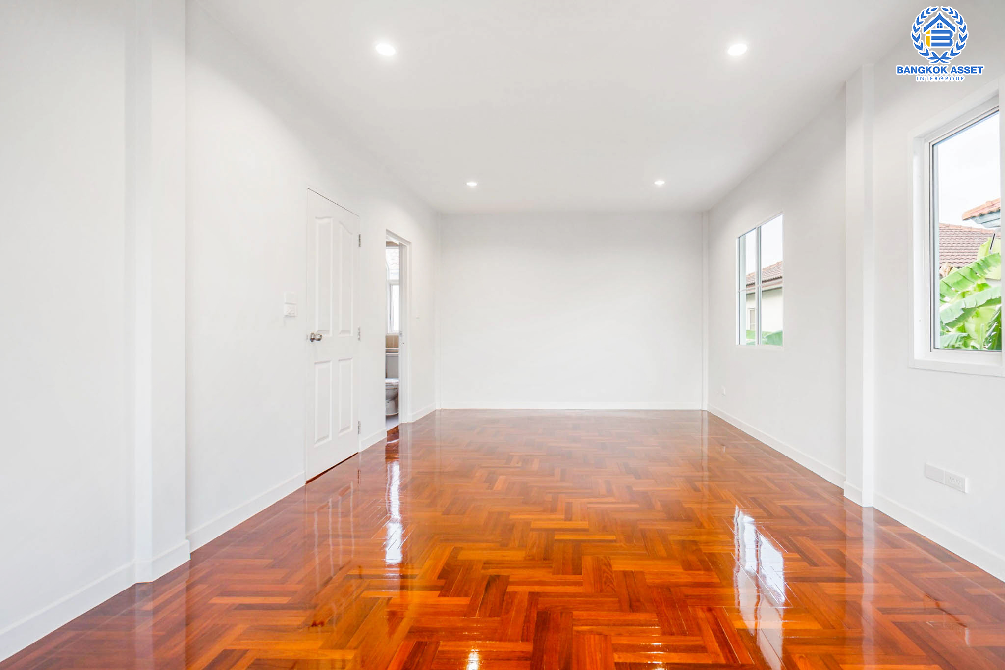 บ้านมือสองตกแต่งใหม่ สังคมคุณภาพ LH ม.ชัยพฤกษ์ บางบัวทอง หลังใหญ่ เนื้อที่ 61.6 ตร.ว. ฟังก์ชัน 3 ห้องนอน 2 ห้องน้ำ จอดรถได้ 2 คัน Facilities ครบครัน! บนทำเลเดินทางสะดวก ติดถนนบางกรวย-ไทรน้อย เชื่อมต่อหลายเส้นทาง ใกล้เซ็นทรัลเวสต์เกต และรถไฟฟ้าสายสีม่วง "สถานีบางพลู"