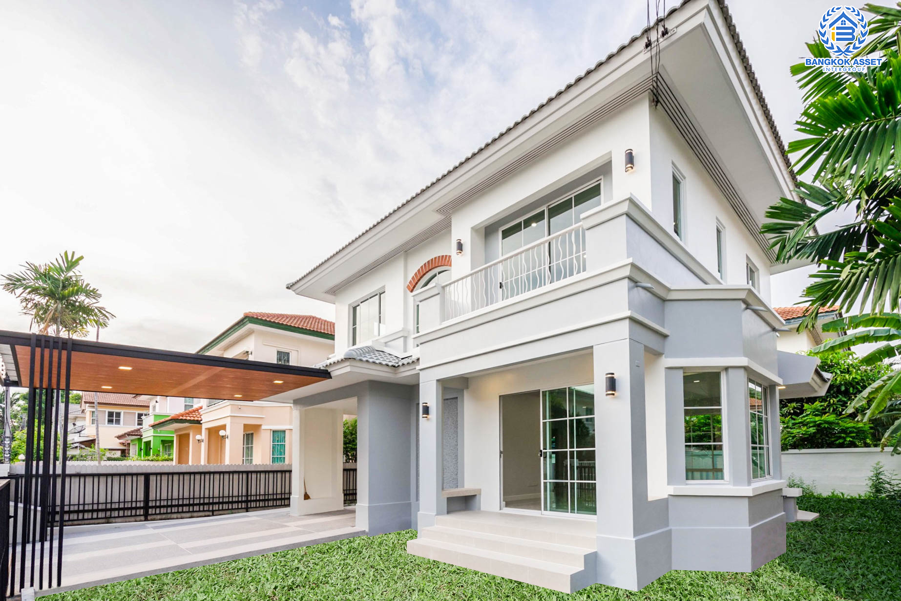 บ้านมือสองตกแต่งใหม่ สังคมคุณภาพ LH ม.ชัยพฤกษ์ บางบัวทอง หลังใหญ่ เนื้อที่ 61.6 ตร.ว. ฟังก์ชัน 3 ห้องนอน 2 ห้องน้ำ จอดรถได้ 2 คัน Facilities ครบครัน! บนทำเลเดินทางสะดวก ติดถนนบางกรวย-ไทรน้อย เชื่อมต่อหลายเส้นทาง ใกล้เซ็นทรัลเวสต์เกต และรถไฟฟ้าสายสีม่วง "สถานีบางพลู"