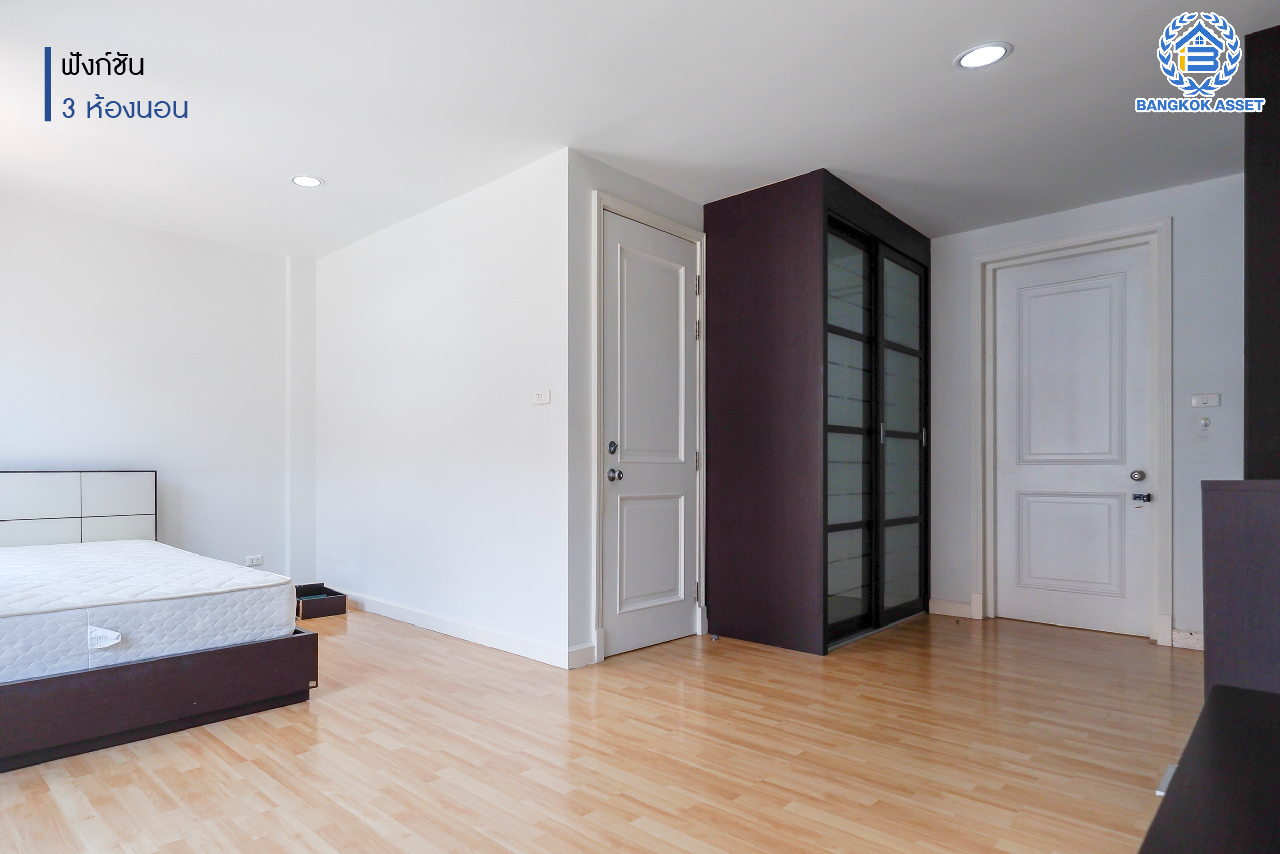 บ้านมือสองตกแต่งใหม่ ทาวน์โฮม 3 ชั้นหลังใหญ่ ม.พลัสซิตี้พาร์ค สนามบินน้ำ เนื้อที่ 22.9 ตร.ว. ฟังก์ชัน 3 ห้องนอน 3 ห้องน้ำ จอดรถได้ 2 คัน บนทำเลโซนเมือง! ใกล้สถานที่ราชการหลายแห่ง เซ็นทรัลรัตนาธิเบศร์ และรถไฟฟ้า "สถานีแยกนนทบุรี1"