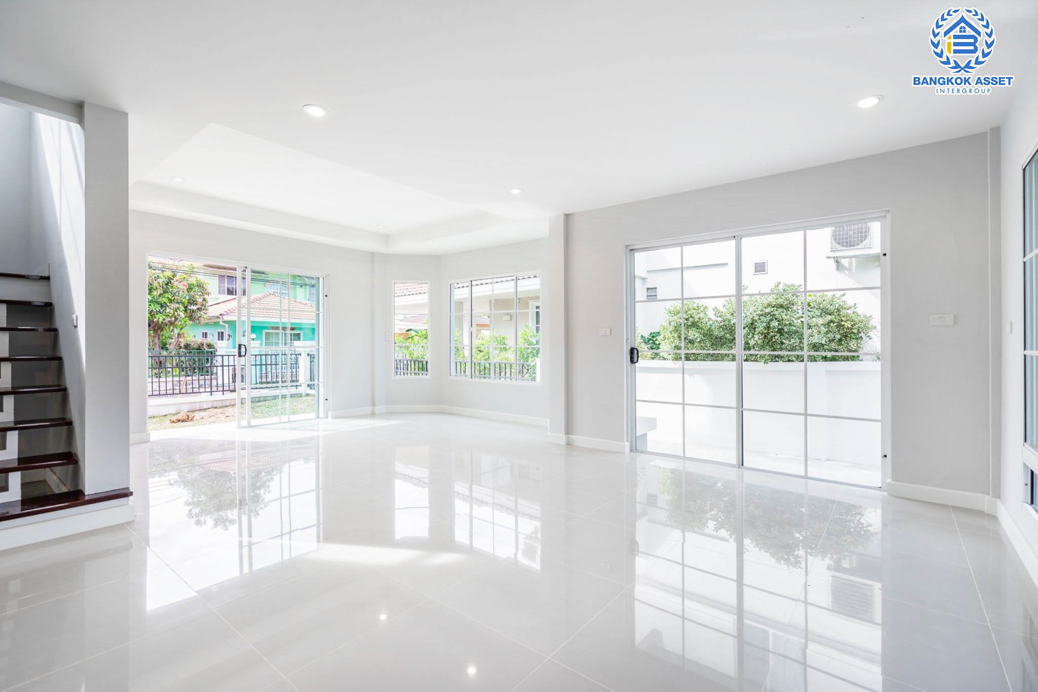 บ้านมือสองตกแต่งใหม่ แบรนด์ LH ม.ชัยพฤกษ์ บางบัวทอง หลังใหญ่ เนื้อที่ 67.3 ตร.ว. ฟังก์ชัน 4 ห้องนอน 3 ห้องน้ำ จอดรถ 2 คัน พร้อม facilities ครบครัน บนทำเลเดินทางสะดวก ติดถนนบางกรวย-ไทรน้อย ใกล้เซ็นทรัลเวสต์เกต และรถไฟฟ้าสายสีม่วง "สถานีบางพลู"...