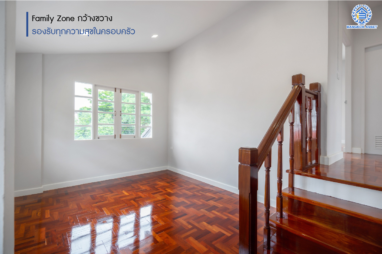 บ้านมือสองตกแต่งใหม่ คุณภาพแบรนด์ LH ม.ชลลดา บางบัวทอง เนื้อที่ 80 ตร.ว. ตกแต่งหรูหรา ฟังก์ชันจัดเต็ม 4 ห้องนอน 3 ห้องน้ำ 1 ห้องอเนกประสงค์ จอดรถได้ 2 คัน มีสนามหญ้าด้านข้างกว้างขวาง พร้อม Facilities ครบ! บนทำเลคุณภาพ เชื่อมต่อได้หลายเส้นทาง ใกล้เซ็นทรัลเวสต์เกต และรถไฟฟ้า "สถานีบางพลู"