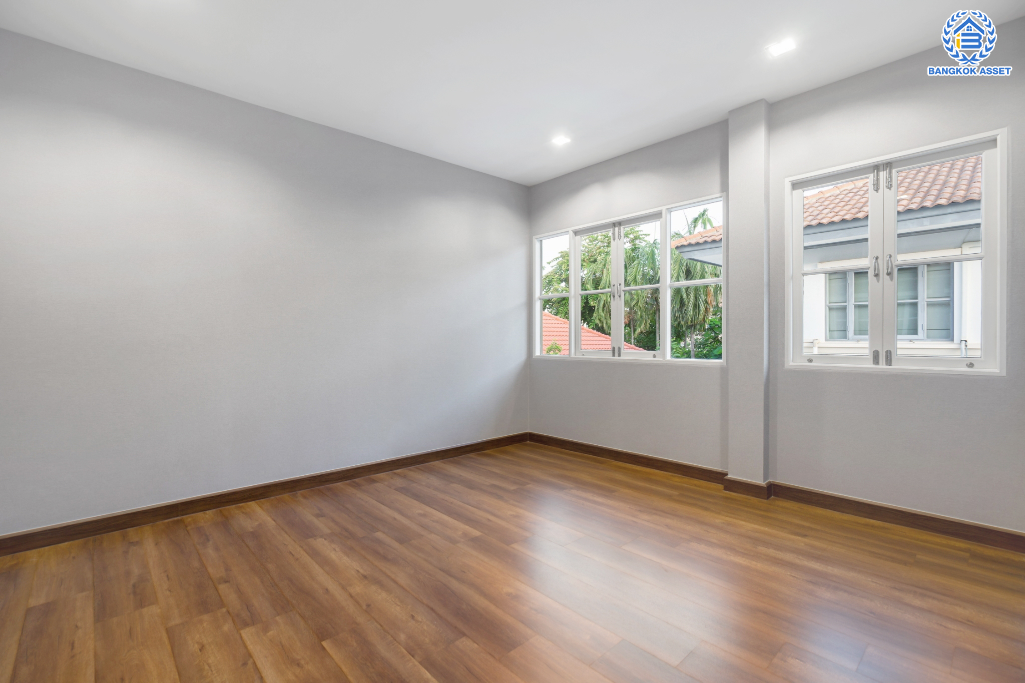 คฤหาสน์มือสองตกแต่งใหม่ ม.ลดาวัลย์ เลคโคโลเนียล กาญจนาภิเษก-พระราม2 ตกแต่งสุด Luxury เนื้อที่ 120 ตร.ว. โครงการบรรยากาศ Private โซนใกล้ส่วนกลาง ฟังก์ชันจัดเต็ม 5 ห้องนอน 5 ห้องน้ำ 1 ห้องอเนกประสงค์ 1 ห้องแม่บ้าน จอดรถได้ถึง 4 คัน บนพื้นที่ใช้สอยกว่า 620 ตร.ม. ทำเลติดถนนกาญจนาภิเษก ใจกลางย่านบางบอน เชื่อมต่อถนนพระราม2 และถนนเอกชัย ใกล้เซ็นทรัลพระราม2 และเดอะมอลล์บางแค