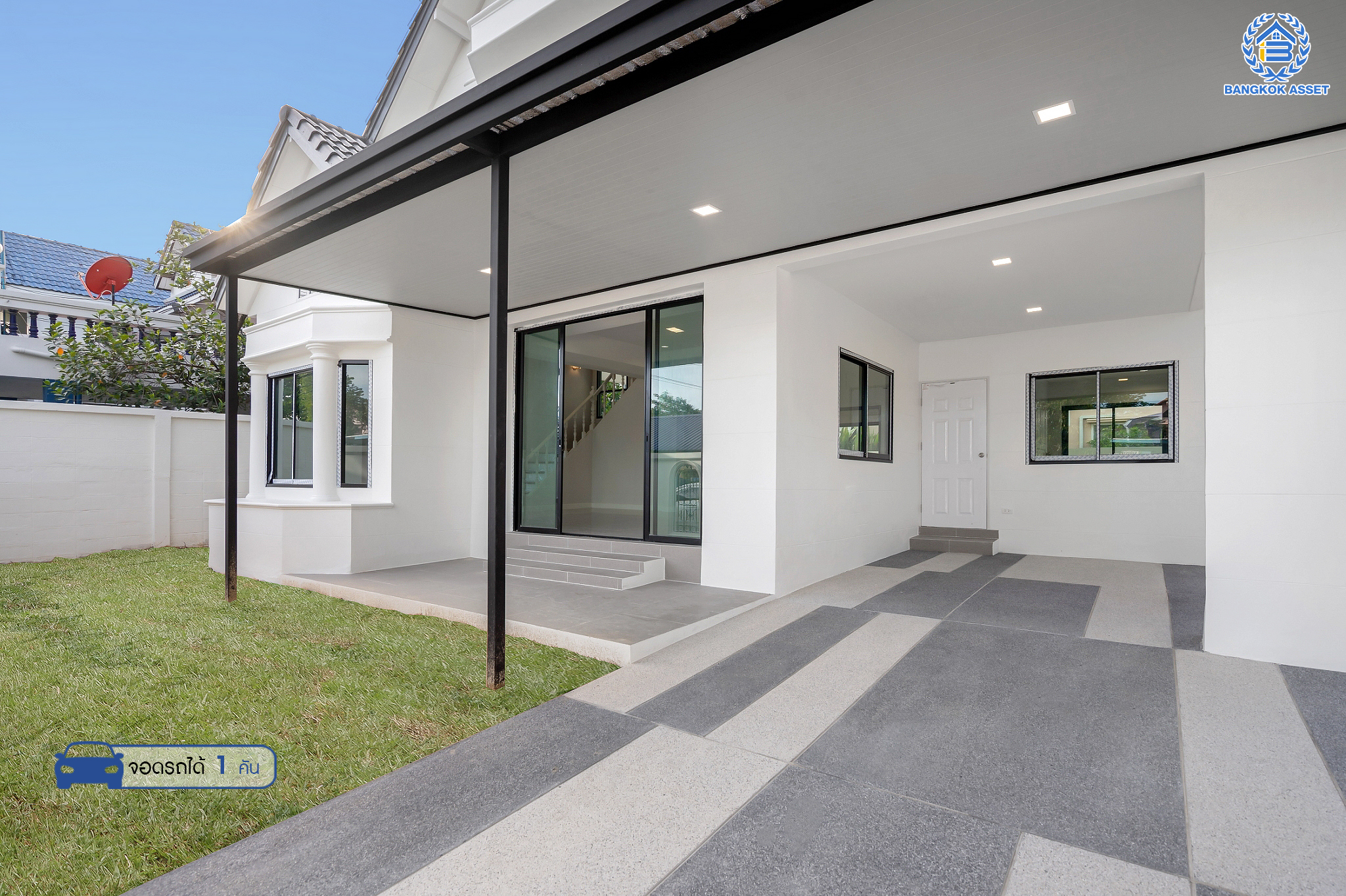 บ้านมือสองตกแต่งใหม่ ม.กฤษดานคร16-17 บรมราชชนนี-พุทธมณฑลสาย3 เนื้อที่ 60 ตร.ว. ฟังก์ชัน 4 ห้องนอน 2 ห้องน้ำ 1 ที่จอดรถ บนทำเลศักยภาพ เชื่อมต่อเมืองอย่างรวดเร็ว ใกล้ทางคู่ขนานลอยฟ้าบรมราชชนนี ม.มหิดล เซ็นทรัลศาลายา และทางด่วน ฯลฯ