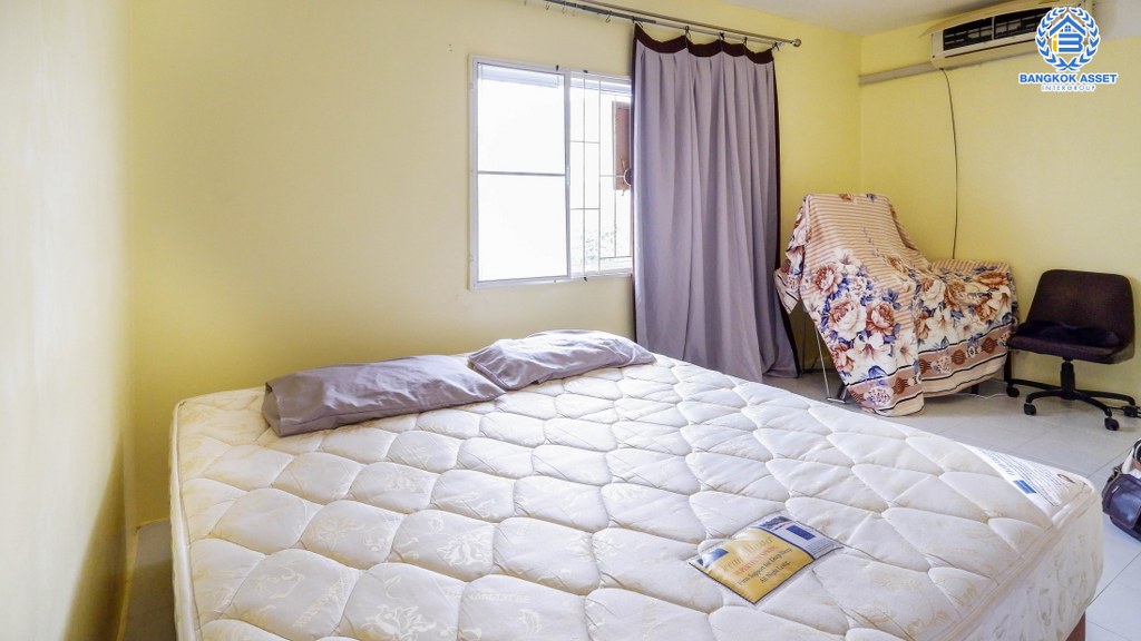 ทาวน์เฮ้าส์มือสองย่านนทบุรี ม.พฤกษา 45 บางใหญ่-ลาดปลาดุก เนื้อที่ 16 ตร.ว. ฟังก์ชัน 3 ห้องนอน 2 ห้องน้ำ  บ้านสวย พร้อมอยู่ บนทำเลที่เดินทางสะดวก ใกล้รถไฟฟ้าสายสีม่วง สถานี "คลองบางไผ่" และ ใกล้เซ็นทรัลเวสต์เกต...