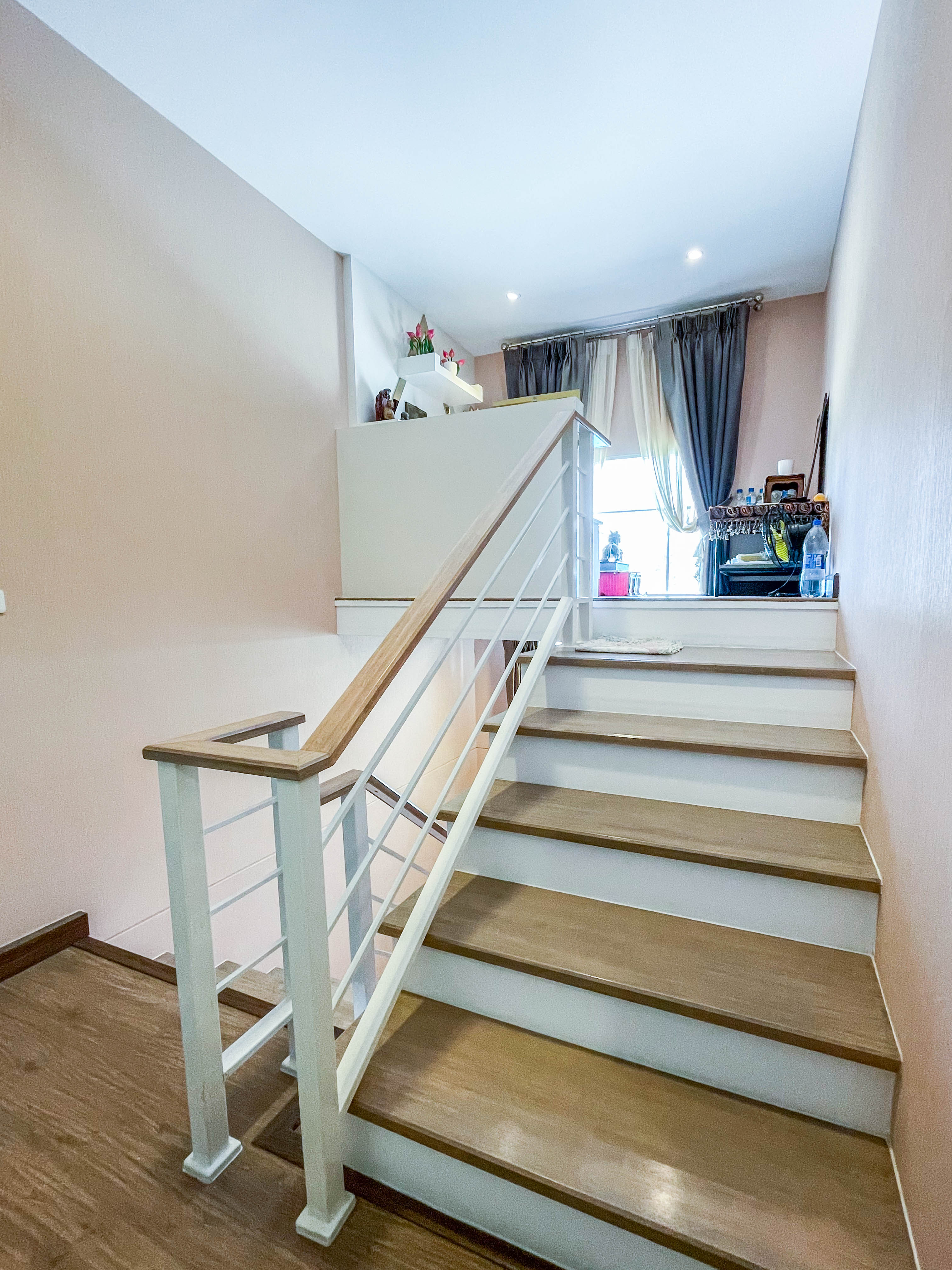 *****บ้านเดี่ยวมือสองนนทบุรี หลังมุม พร้อมอยู่ ม.เอ็มเวนิว เวสต์เกต บางใหญ่-กาญจนาภิเษก บ้านสวยฟังก์ชันครบ รองรับครอบครัวขนาดใหญ่ 4 ห้องนอน 3 ห้องน้ำ 2 ที่จอดรถ  พร้อมต่อเติมเรือนรับรอง 1 หลัง บนทำเลศักยภาพ ใกล้เซ็นทรัลเวสต์เกต และ MRT สายสีม่วง "สถานีคลองบางไผ่"