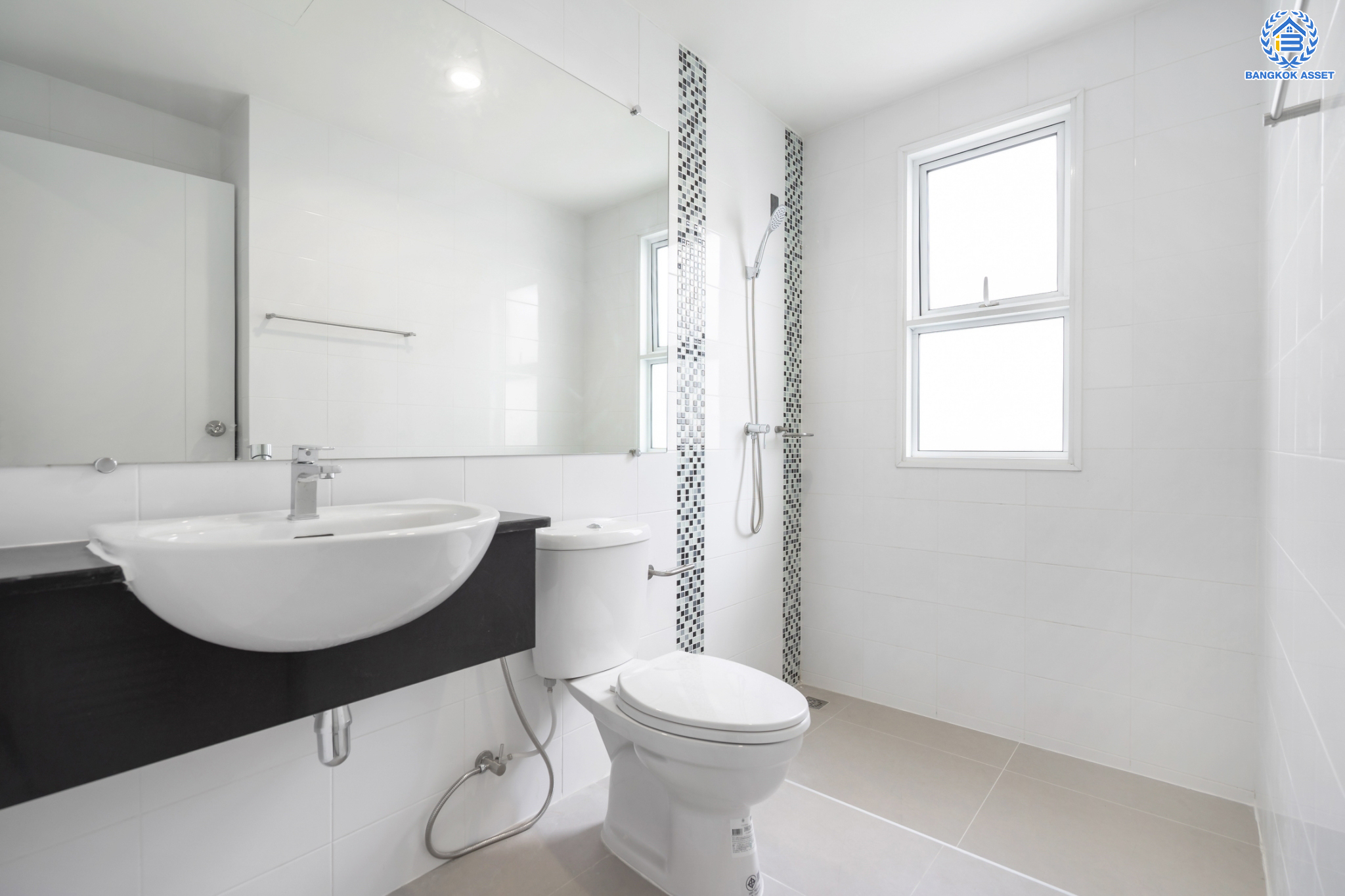 บ้านมือสองตกแต่งใหม่ แบรนด์ Sansiri ม.ทาวน์พลัส เกษตร-นวมินทร์ ทาวน์เฮ้าส์ 3 ชั้น เนื้อที่ 20 ตร.ว. ฟังก์ชัน 3 ห้องนอน 3 ห้องน้ำ จอดรถได้ 2 คัน พร้อม Living Room กว้างขวาง ทำเลใจกลางเมือง เข้า-ออกได้หลายเส้นทาง ถ.ประเสริฐมนูญกิจ, ถ.นวลจันทร์, ถ.รามอินทรา-นวมินทร์ ใกล้ทางด่วนฉลองรัช และรถไฟฟ้าสายสีน้ำตาล (สายอนาคต) "สถานีคลองลำเจียก"