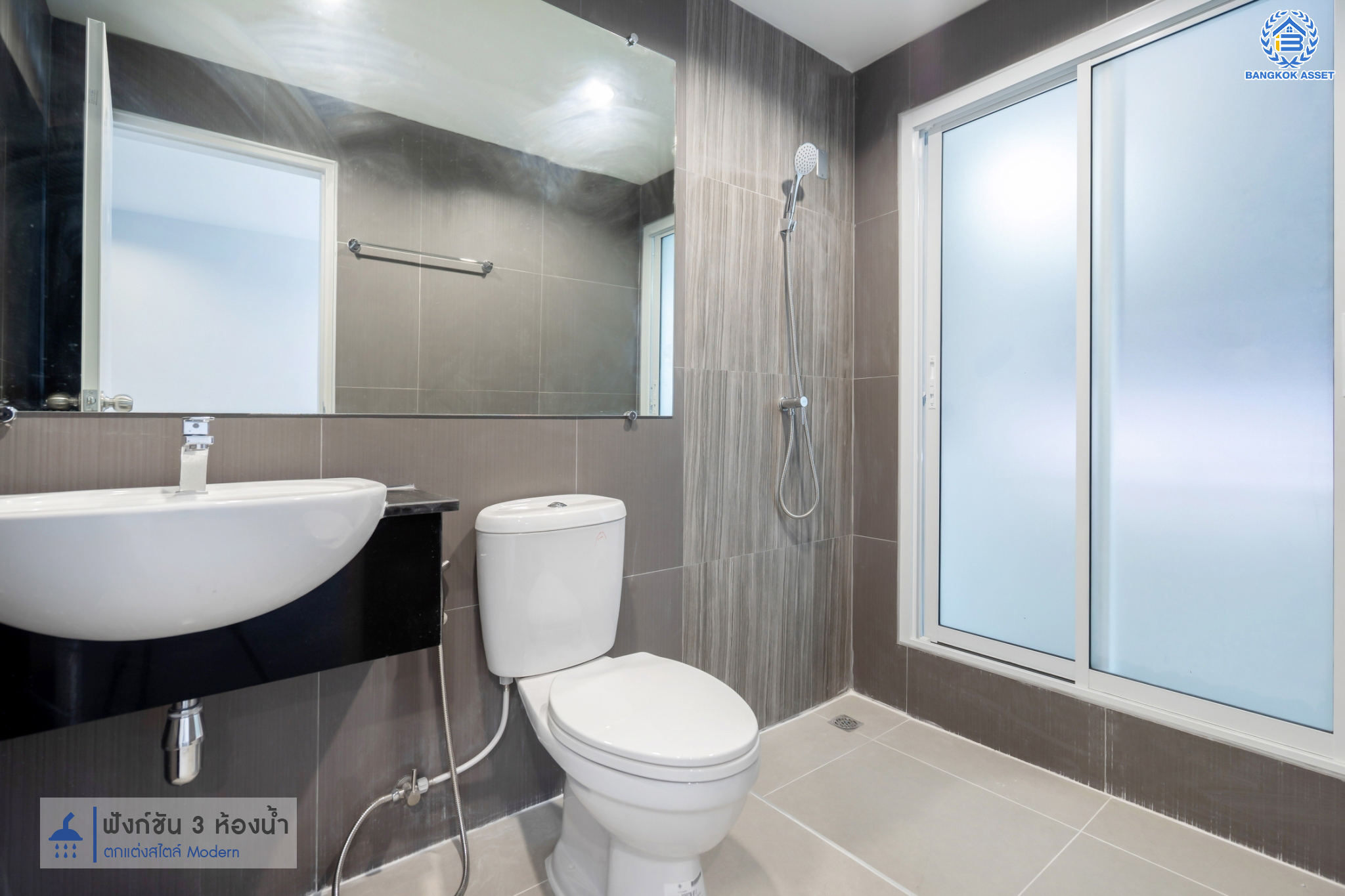 บ้านมือสองตกแต่งใหม่ แบรนด์ Sansiri ม.ทาวน์พลัส เกษตร-นวมินทร์ ทาวน์เฮ้าส์ 3 ชั้น เนื้อที่ 20 ตร.ว. ฟังก์ชัน 3 ห้องนอน 3 ห้องน้ำ จอดรถได้ 2 คัน พร้อม Living Room กว้างขวาง ทำเลใจกลางเมือง เข้า-ออกได้หลายเส้นทาง ถ.ประเสริฐมนูญกิจ, ถ.นวลจันทร์, ถ.รามอินทรา-นวมินทร์ ใกล้ทางด่วนฉลองรัช และรถไฟฟ้าสายสีน้ำตาล (สายอนาคต) "สถานีคลองลำเจียก"