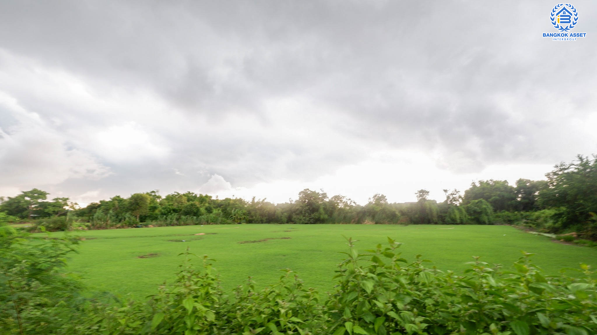 *****ที่ดินเปล่า หทัยราษฎร์ บนเนื้อที่กว้าง 13 ไร่ 258 ตร.ว. เชื่อมต่อถนนหลายเส้นทาง ถนนกาญจนาภิเษก, ถนนรามอินทรา, ถนนเลียบคลอง2, ถนนลำลูกกา เดินทางสะดวก ใกล้ทางด่วน "รามอินทรา-อาจณรงค์"