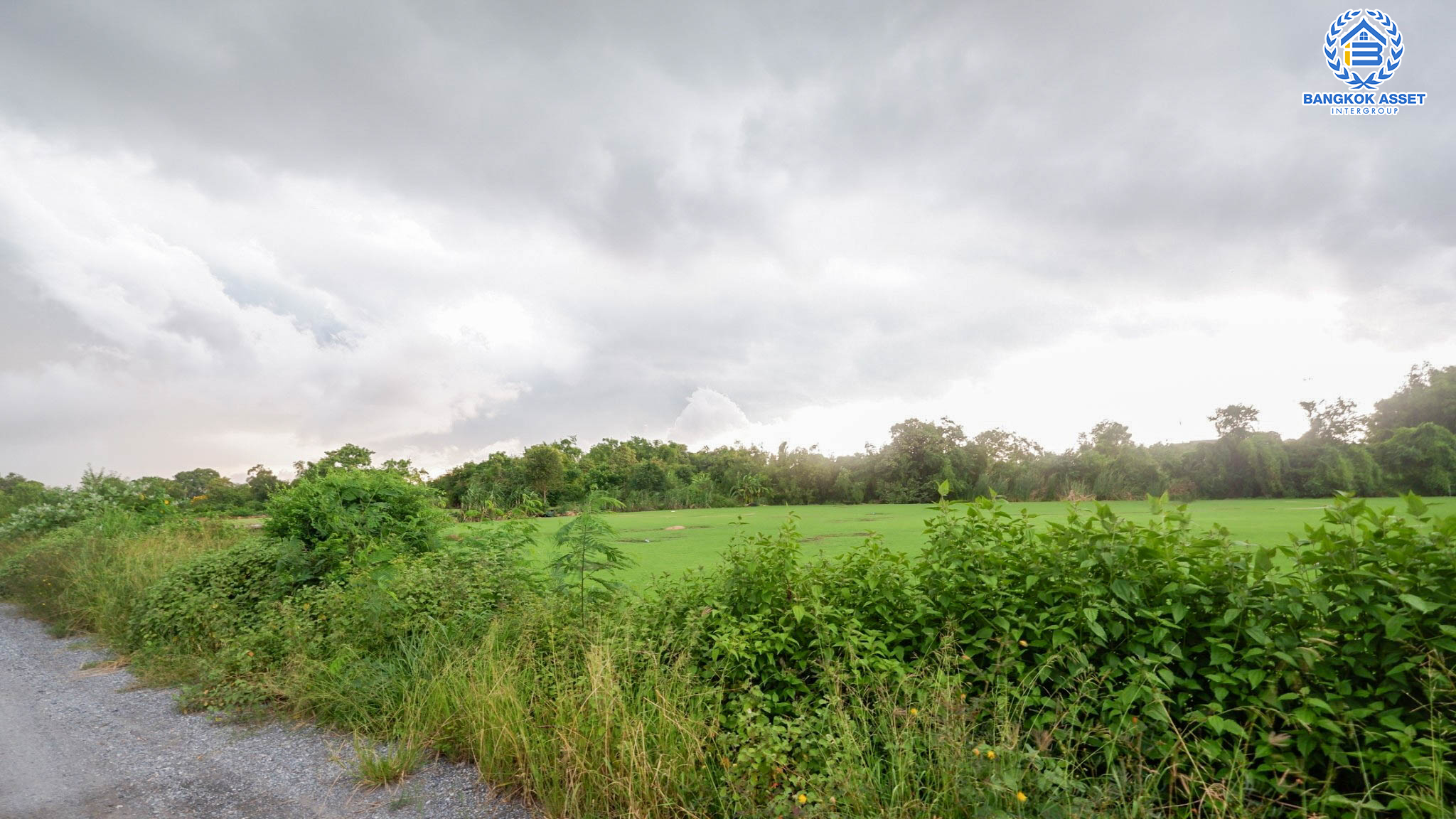 *****ที่ดินเปล่า หทัยราษฎร์ บนเนื้อที่กว้าง 13 ไร่ 258 ตร.ว. เชื่อมต่อถนนหลายเส้นทาง ถนนกาญจนาภิเษก, ถนนรามอินทรา, ถนนเลียบคลอง2, ถนนลำลูกกา เดินทางสะดวก ใกล้ทางด่วน "รามอินทรา-อาจณรงค์"