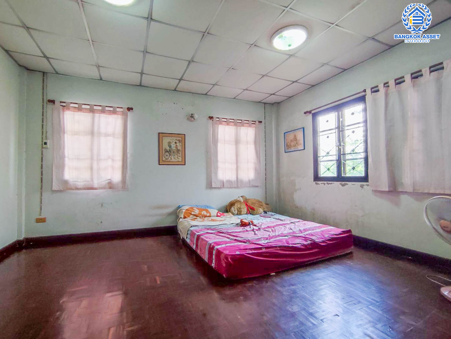 *****ทาวน์เฮ้าส์มือสองย่านนนทบุรี ม.ปาริชาติ ถนน 345 หลังมุม! แบรนด์คุณภาพ L&H บนเนื้อที่กว้างขวางถึง 37 ตร.ว. ฟังก์ชัน 3 ห้องนอน 2 ห้องน้ำ 1 ที่จอดรถ บนทำเลดี เชื่อมต่อถ.สะพานนนทบุรี-บางบัวทอง, ถ.ติวานนท์ ราคาดีมาก รีบจองเลย!