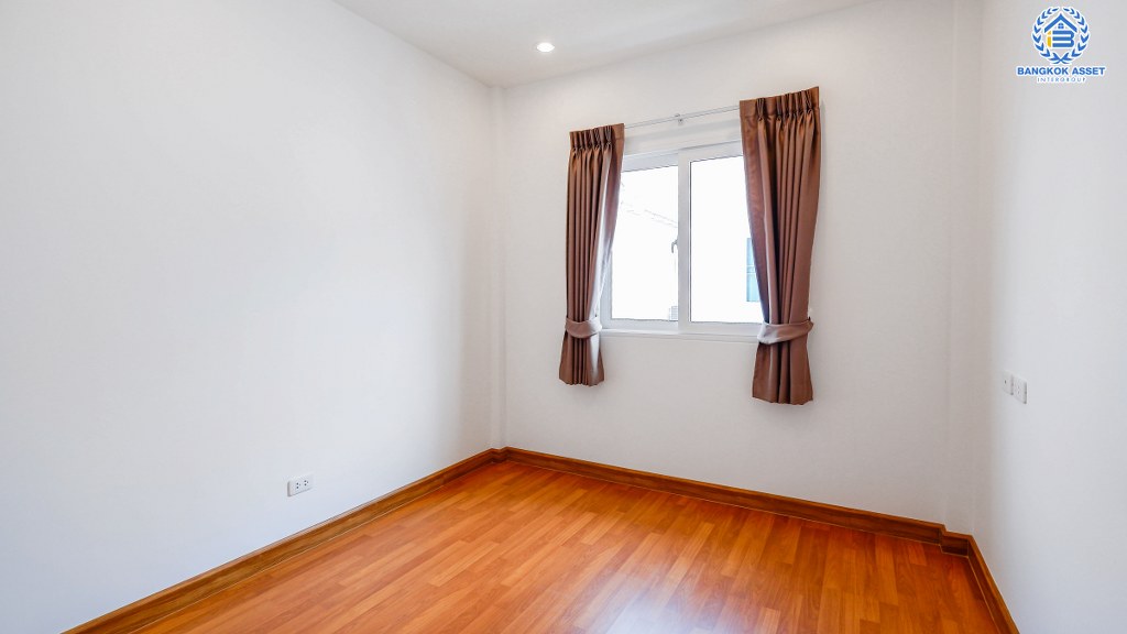 *****บ้านแฝดมือสองย่านนนทบุรี ม.ชวนชื่นพาร์ค กาญจนาภิเษก-บางใหญ่ เนื้อที่มากถึง 36 ตร.ว. มาพร้อมฟังก์ชัน 3 ห้องนอน 2 ห้องน้ำ บ้านสวย สภาพดี บนทำเลศักยภาพ ใกล้เซ็นทรัลเวสต์เกต และรถไฟฟ้าสายม่วง "สถานีตลาดบางใหญ่" ราคาถูกสุด!