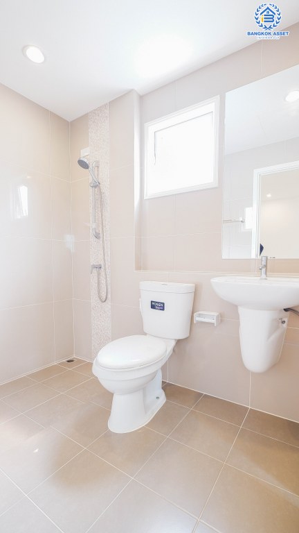 *****บ้านแฝดมือสองย่านนนทบุรี ม.ชวนชื่นพาร์ค กาญจนาภิเษก-บางใหญ่ เนื้อที่มากถึง 36 ตร.ว. มาพร้อมฟังก์ชัน 3 ห้องนอน 2 ห้องน้ำ บ้านสวย สภาพดี บนทำเลศักยภาพ ใกล้เซ็นทรัลเวสต์เกต และรถไฟฟ้าสายม่วง "สถานีตลาดบางใหญ่" ราคาถูกสุด!