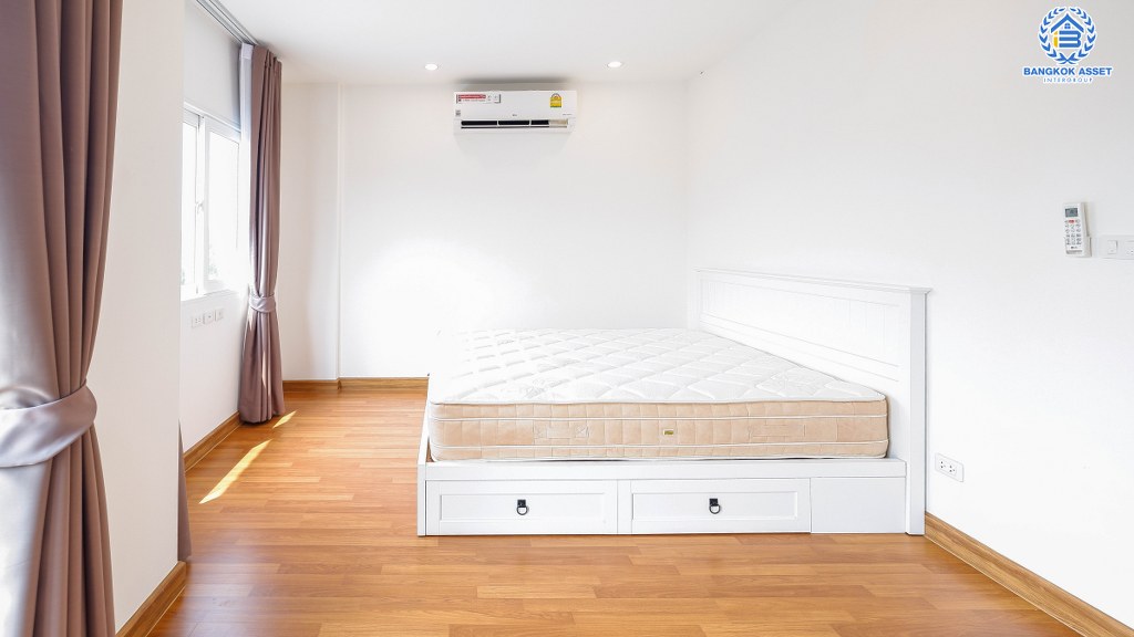 *****บ้านแฝดมือสองย่านนนทบุรี ม.ชวนชื่นพาร์ค กาญจนาภิเษก-บางใหญ่ เนื้อที่มากถึง 36 ตร.ว. มาพร้อมฟังก์ชัน 3 ห้องนอน 2 ห้องน้ำ บ้านสวย สภาพดี บนทำเลศักยภาพ ใกล้เซ็นทรัลเวสต์เกต และรถไฟฟ้าสายม่วง "สถานีตลาดบางใหญ่" ราคาถูกสุด!