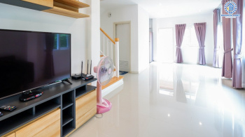 *****บ้านแฝดมือสองย่านนนทบุรี ม.ชวนชื่นพาร์ค กาญจนาภิเษก-บางใหญ่ เนื้อที่มากถึง 36 ตร.ว. มาพร้อมฟังก์ชัน 3 ห้องนอน 2 ห้องน้ำ บ้านสวย สภาพดี บนทำเลศักยภาพ ใกล้เซ็นทรัลเวสต์เกต และรถไฟฟ้าสายม่วง "สถานีตลาดบางใหญ่" ราคาถูกสุด!