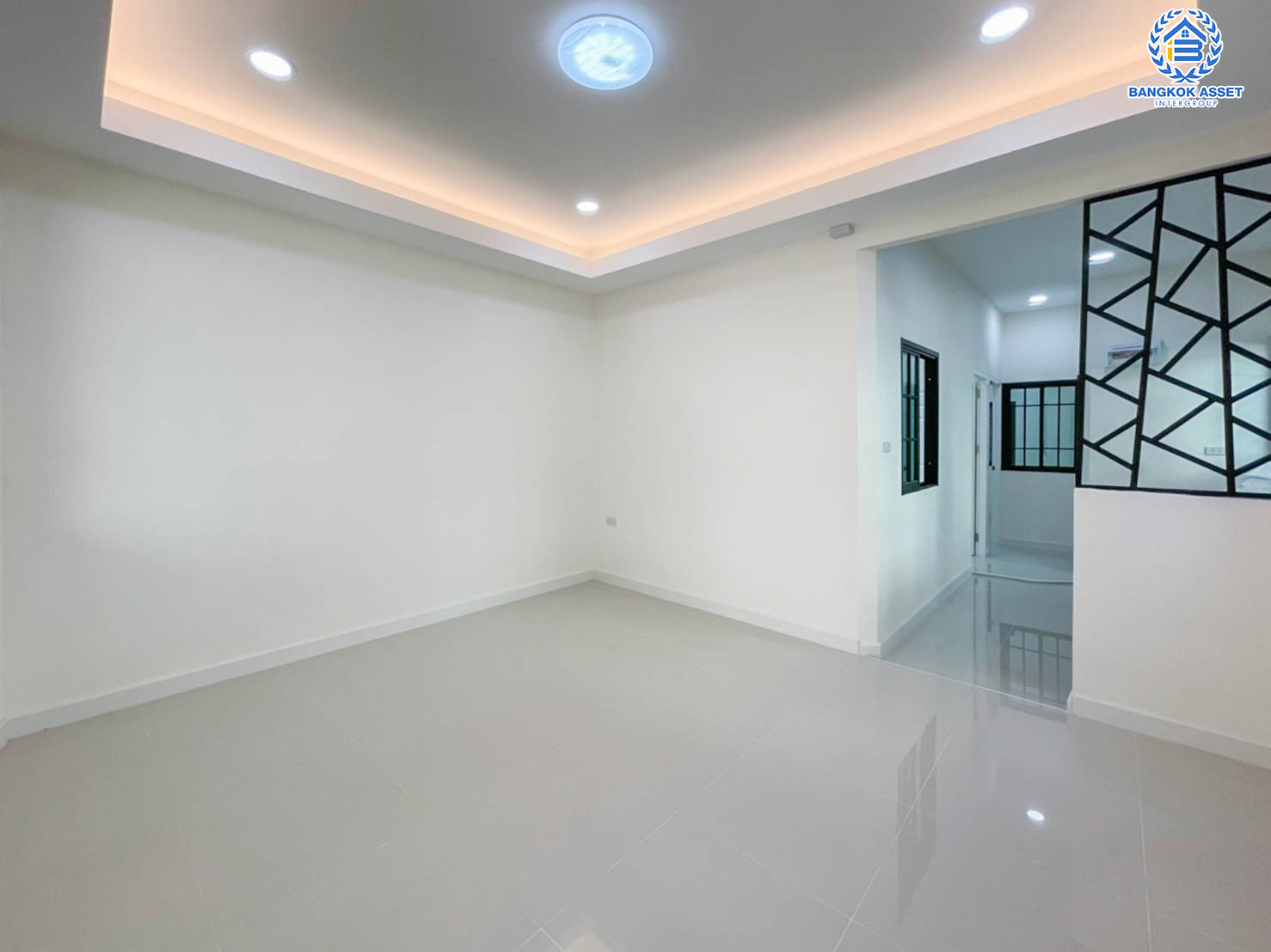 *****ทาวน์เฮ้าส์มือสองย่านนนทบุรี ม.ซอยเรวดี57 ติวานนท์ เนื้อที่ 19.2 ตร.ว. ฟังก์ชัน 2 ห้องนอน 2 ห้องน้ำ 1 ที่จอดรถ สภาพระดับนางฟ้า บนทำเลศักยภาพ เพียง 5 นาทีก็ถึงรถไฟฟ้าสายสีม่วง "สถานีบางกระสอ" ใกล้ทางด่วน "งามวงศ์วาน" จองเลย!