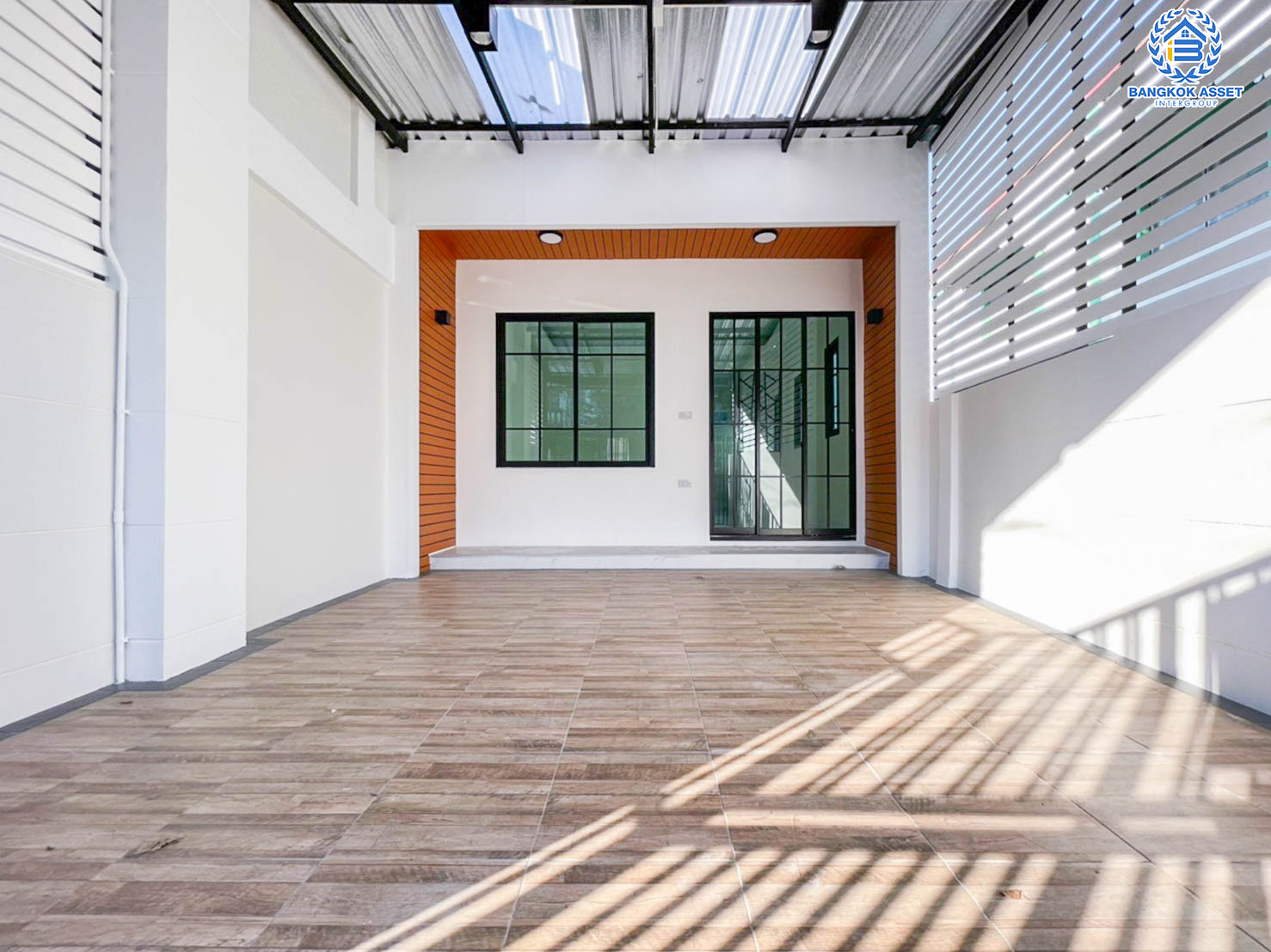 *****ทาวน์เฮ้าส์มือสองย่านนนทบุรี ม.ซอยเรวดี57 ติวานนท์ เนื้อที่ 19.2 ตร.ว. ฟังก์ชัน 2 ห้องนอน 2 ห้องน้ำ 1 ที่จอดรถ สภาพระดับนางฟ้า บนทำเลศักยภาพ เพียง 5 นาทีก็ถึงรถไฟฟ้าสายสีม่วง "สถานีบางกระสอ" ใกล้ทางด่วน "งามวงศ์วาน" จองเลย!