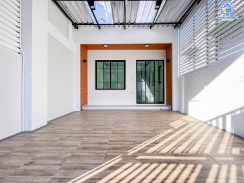 *****ทาวน์เฮ้าส์มือสองย่านนนทบุรี ม.ซอยเรวดี57 ติวานนท์ เนื้อที่ 19.2 ตร.ว. ฟังก์ชัน 2 ห้องนอน 2 ห้องน้ำ 1 ที่จอดรถ สภาพระดับนางฟ้า บนทำเลศักยภาพ เพียง 5 นาทีก็ถึงรถไฟฟ้าสายสีม่วง "สถานีบางกระสอ" ใกล้ทางด่วน "งามวงศ์วาน" จองเลย!