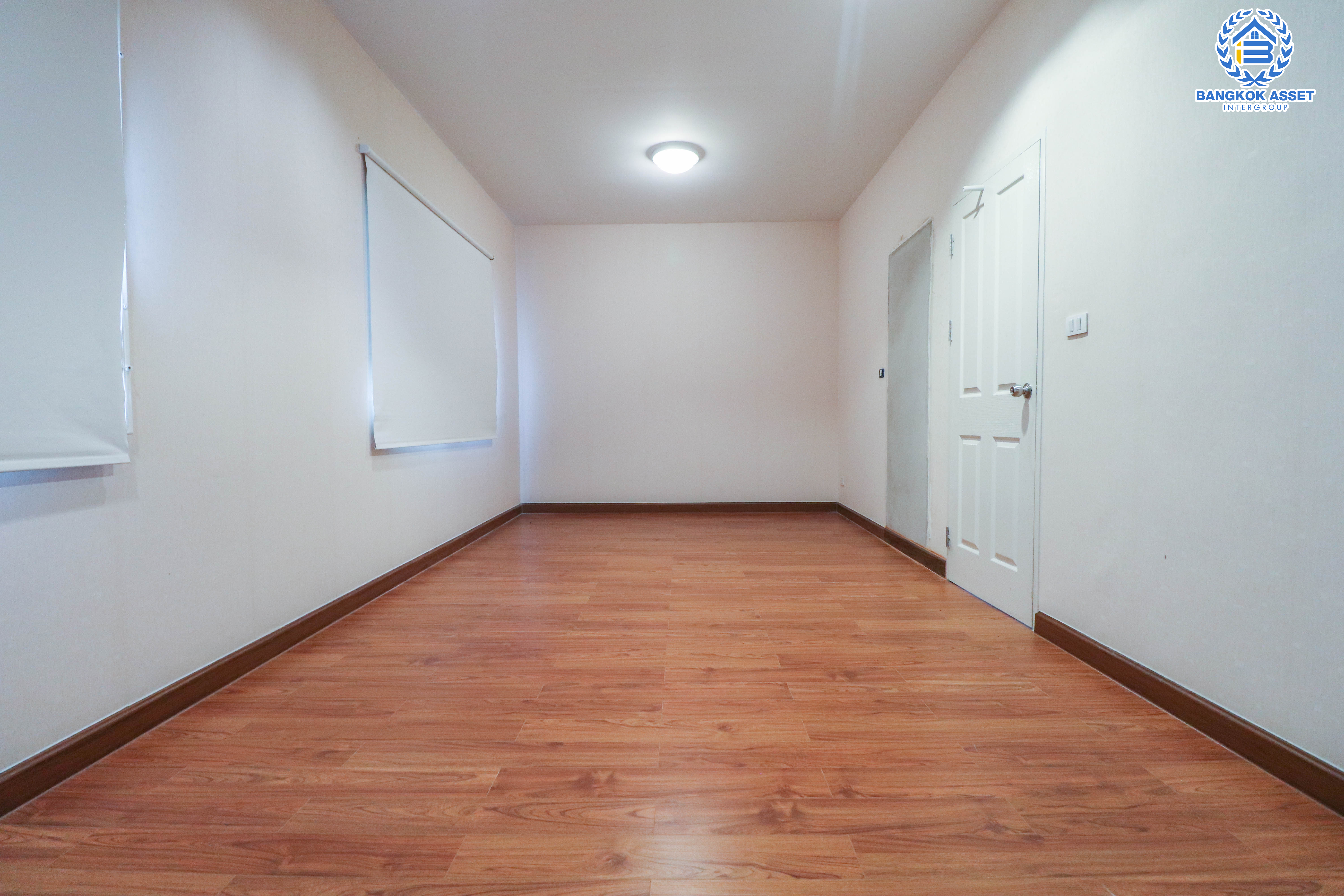 *****บ้านแฝดมือสองนนทบุรี แบรนด์ พร็อพเพอร์ตี้ เพอร์เฟค ม.เพอร์เฟคพาร์ค ราชพฤกษ์ หลังใหญ่ต่อเติมครบ! พร้อมอยู่ เนื้อที่ 39.6 ตร.ว. ฟังก์ชันครบ! 3 ห้องนอน 2 ห้องน้ำ 2 ที่จอดรถ และครัวเคาน์เตอร์พร้อมใช้งาน บนทำเลโซนเมือง ติดถ.ราชพฤกษ์ ใกล้วงเวียนพระรามห้า, รถไฟฟ้า "สถานีบางรักใหญ่" และทางด่วน "ศรีรัช"