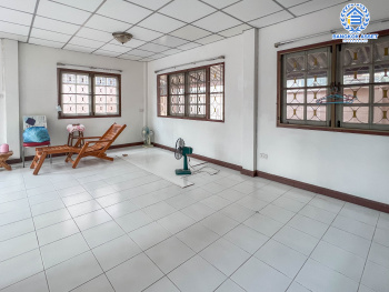 *****บ้านเดี่ยวมือสองย่านนนทบุรี ม.มณียา ท่าอิฐ แบรนด์ Property Perfect หลังใหญ่ เนื้อที่ 68.6 ตร.ว. ฟังก์ชันครบ! 3 ห้องนอน 2 ห้องน้ำ 3 ที่จอดรถ บนทำเลที่ดีที่สุด! เชื่อมต่อถ.รัตนาธิเบศร์ และถ.ราชพฤกษ์ ใจกลาง 2 เซ็นทรัลฯ ใกล้ MRT "สถานีบางรักน้อยท่าอิฐ" และจุดขึ้นทางด่วน "งามวงศ์วาน"