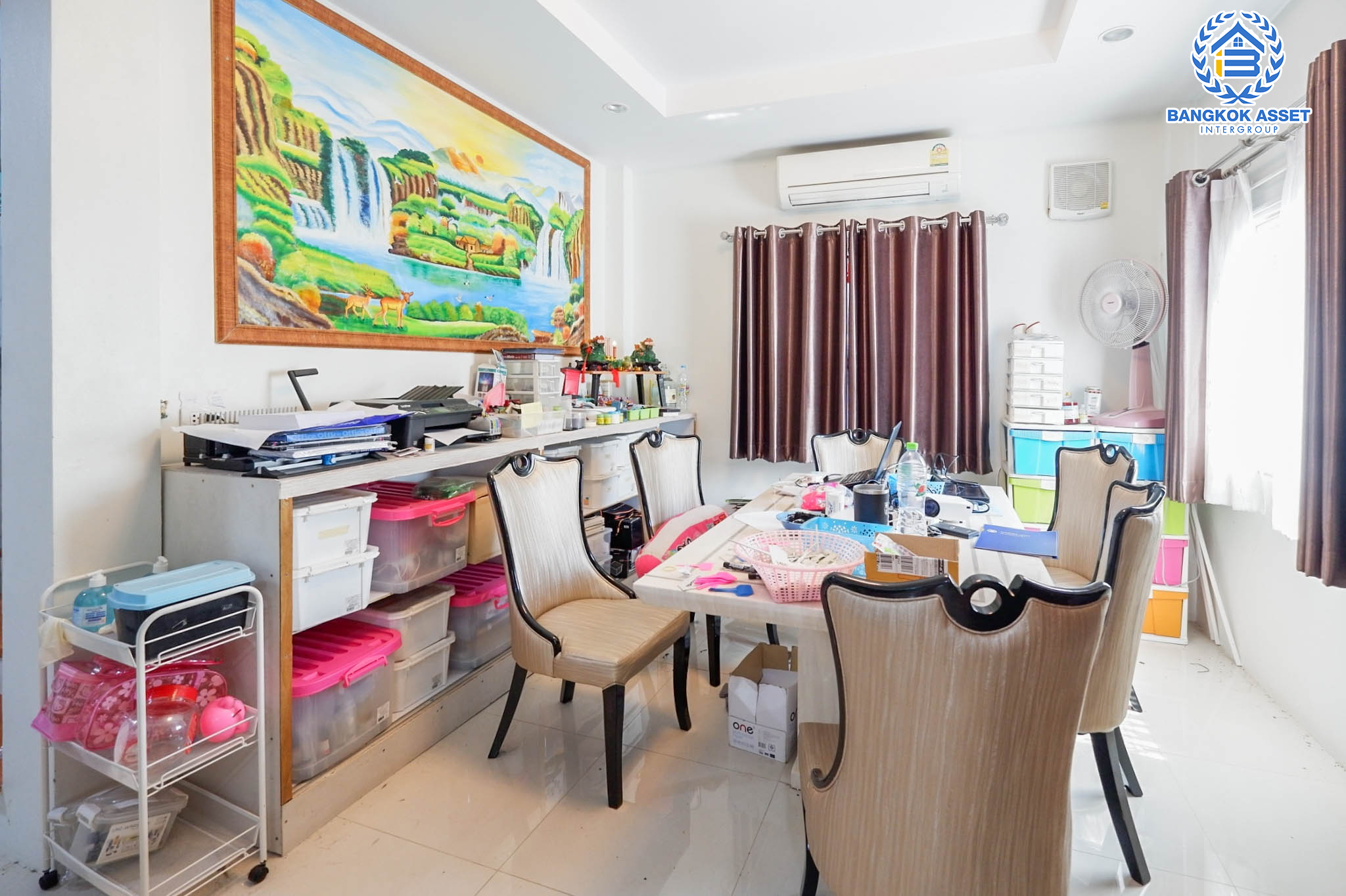 *****บ้านเดี่ยวมือสองย่านกรุงเทพฯ ม.เอเวอร์กรีน ซิตี้ กาญจนาภิเษก เนื้อที่กว้างขวางมากถึง 150 ตร.ว. ฟังก์ชัน 4 ห้องนอน 5 ห้องน้ำ ที่จอดรถ 4 คัน บ้านริมคลอง เนื้อที่รอบบ้านกว้าง ฟรีเฟอร์นิเจอร์รวมมูลค่ากว่า 2 ล้านบาท บนทำเลใกล้รถไฟฟ้าสายสีน้ำเงิน "สถานีหลักสอง" และทางด่วน "ศรีรัช-วงแหวน"