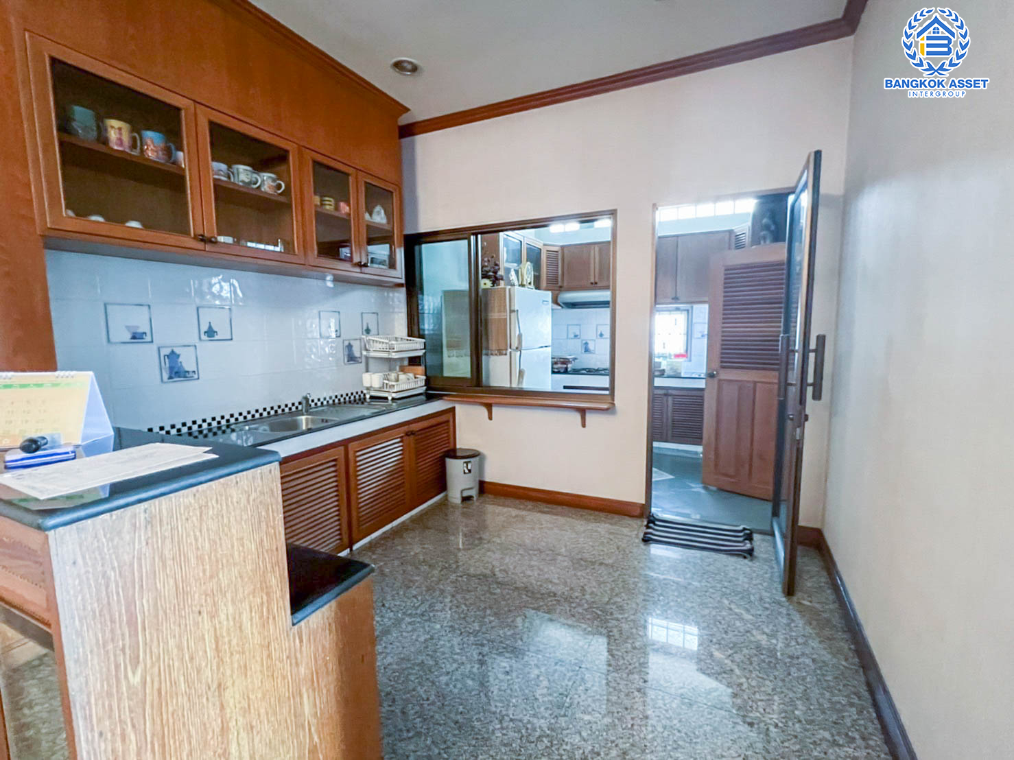 *****บ้านเดี่ยวมือสองย่านนนทบุรีฯ ม.เพอร์เฟคเพลส ไทรม้า เนื้อที่กว้างขวางมากถึง 60 ตร.ว. ฟังก์ชัน 3 ห้องนอน 4 ห้องน้ำ ที่จอดรถ 1 คัน บ้านสวยพร้อมเข้าอยู่ บนทำเลแห่งการเดินทาง ใกล้รถไฟฟ้าสายสีม่วง "สถานีบางรักน้อยท่าอิฐ" และทางด่วน "งามวงศ์วาน"