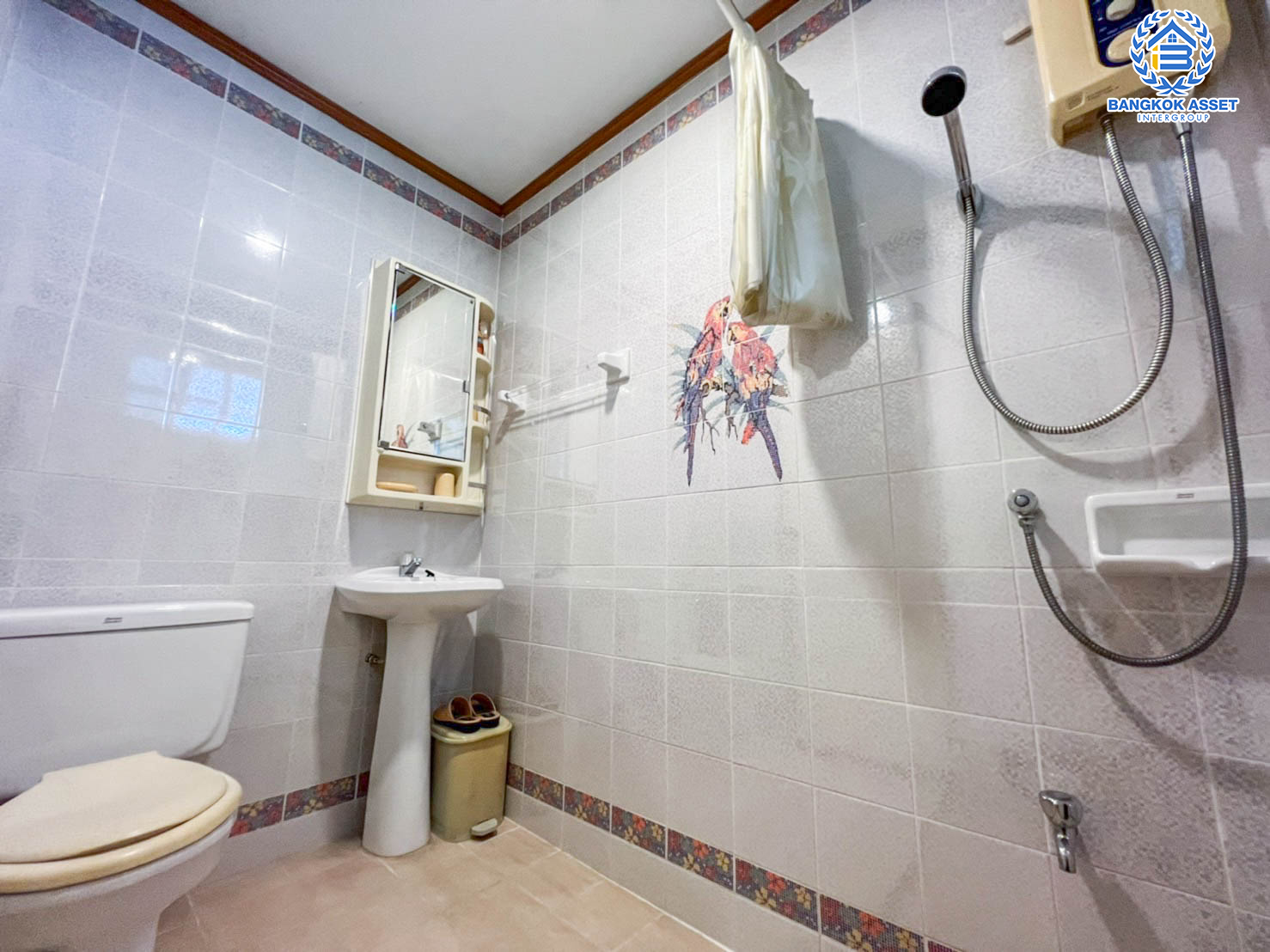 *****บ้านเดี่ยวมือสองย่านนนทบุรีฯ ม.เพอร์เฟคเพลส ไทรม้า เนื้อที่กว้างขวางมากถึง 60 ตร.ว. ฟังก์ชัน 3 ห้องนอน 4 ห้องน้ำ ที่จอดรถ 1 คัน บ้านสวยพร้อมเข้าอยู่ บนทำเลแห่งการเดินทาง ใกล้รถไฟฟ้าสายสีม่วง "สถานีบางรักน้อยท่าอิฐ" และทางด่วน "งามวงศ์วาน"