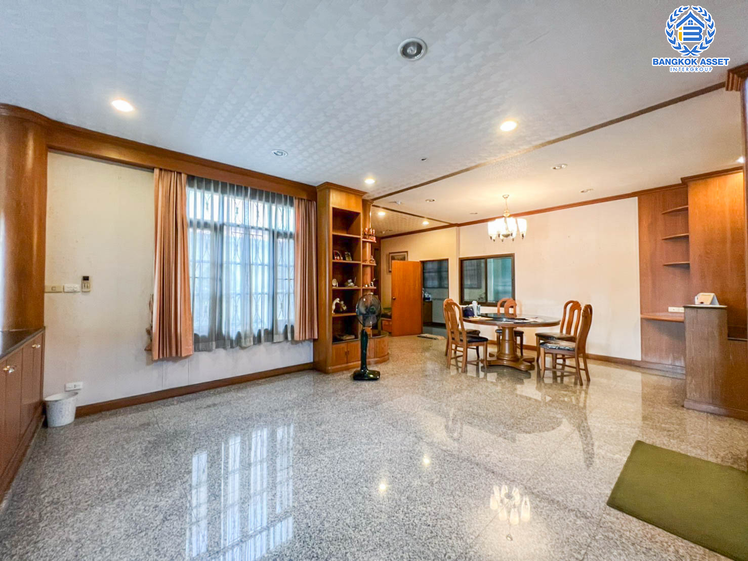 *****บ้านเดี่ยวมือสองย่านนนทบุรีฯ ม.เพอร์เฟคเพลส ไทรม้า เนื้อที่กว้างขวางมากถึง 60 ตร.ว. ฟังก์ชัน 3 ห้องนอน 4 ห้องน้ำ ที่จอดรถ 1 คัน บ้านสวยพร้อมเข้าอยู่ บนทำเลแห่งการเดินทาง ใกล้รถไฟฟ้าสายสีม่วง "สถานีบางรักน้อยท่าอิฐ" และทางด่วน "งามวงศ์วาน"