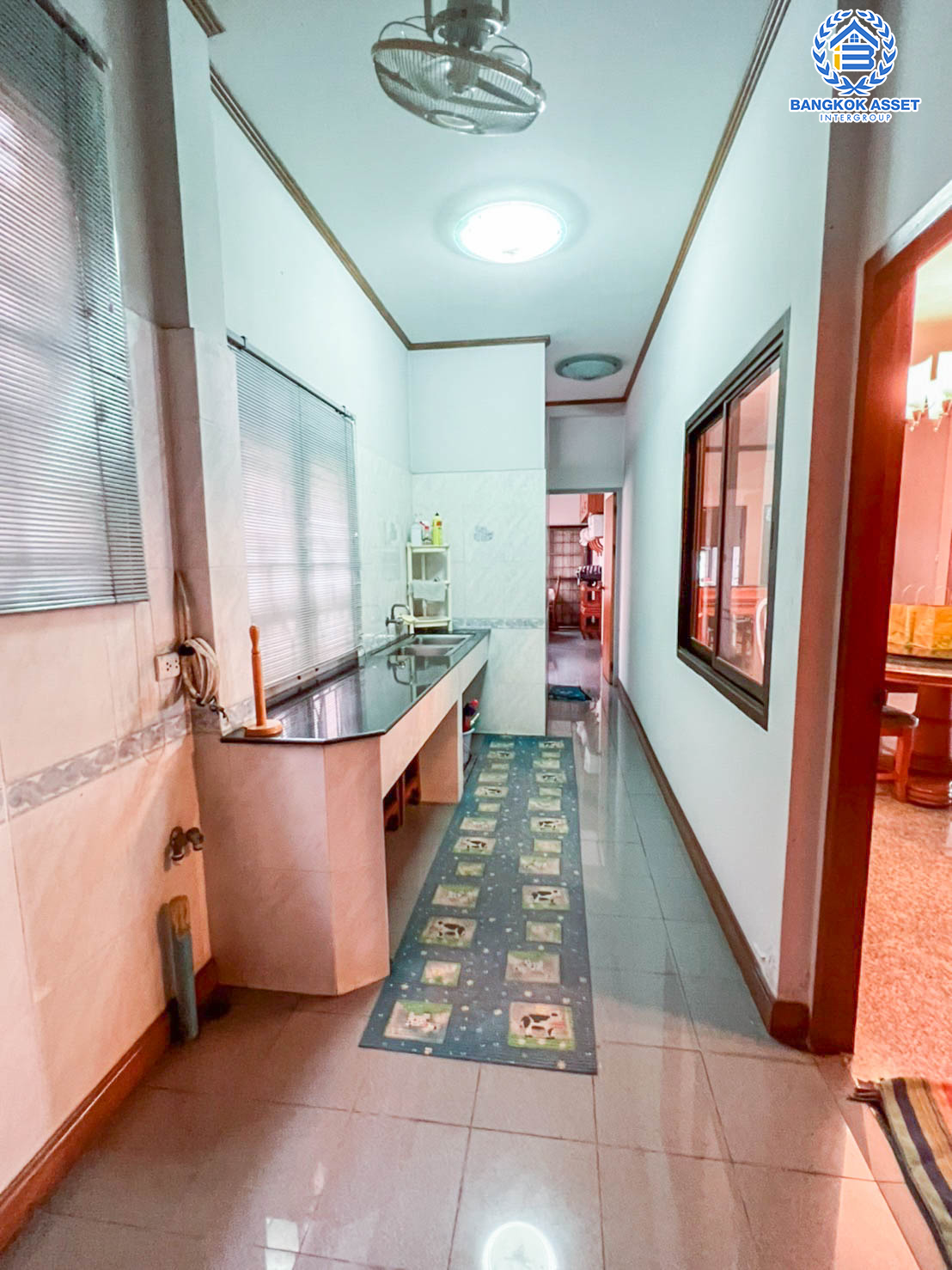 *****บ้านเดี่ยวมือสองย่านนนทบุรีฯ ม.เพอร์เฟคเพลส ไทรม้า เนื้อที่กว้างขวางมากถึง 60 ตร.ว. ฟังก์ชัน 3 ห้องนอน 4 ห้องน้ำ ที่จอดรถ 1 คัน บ้านสวยพร้อมเข้าอยู่ บนทำเลแห่งการเดินทาง ใกล้รถไฟฟ้าสายสีม่วง "สถานีบางรักน้อยท่าอิฐ" และทางด่วน "งามวงศ์วาน"