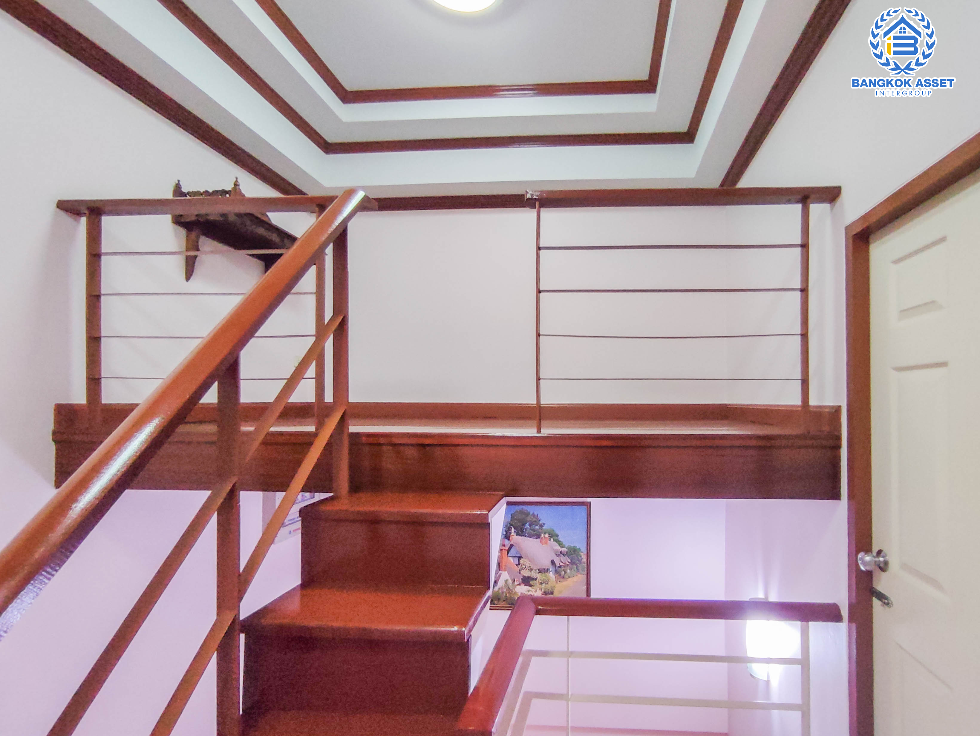 *****ทาวน์เฮ้าส์มือสองย่านกรุงเทพฯ ม.ภูมิชนก เพชรเกษม67 บ้านตกแต่งพร้อมอยู่ เนื้อที่กว้างขวางมากถึง 21.5 ตร.ว.  ฟังก์ชัน 3 ห้องนอน 2 ห้องน้ำ ที่จอดรถ 1 คัน บนทำเลแห่งการเดินทาง ใกล้รถไฟฟ้าสายสีน้ำเงิน "สถานีหลักสอง"