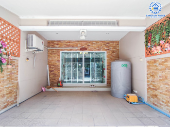 *****ทาวน์เฮ้าส์มือสองย่านกรุงเทพฯ ม.ภูมิชนก เพชรเกษม67 บ้านตกแต่งพร้อมอยู่ เนื้อที่กว้างขวางมากถึง 21.5 ตร.ว.  ฟังก์ชัน 3 ห้องนอน 2 ห้องน้ำ ที่จอดรถ 1 คัน บนทำเลแห่งการเดินทาง ใกล้รถไฟฟ้าสายสีน้ำเงิน "สถานีหลักสอง"