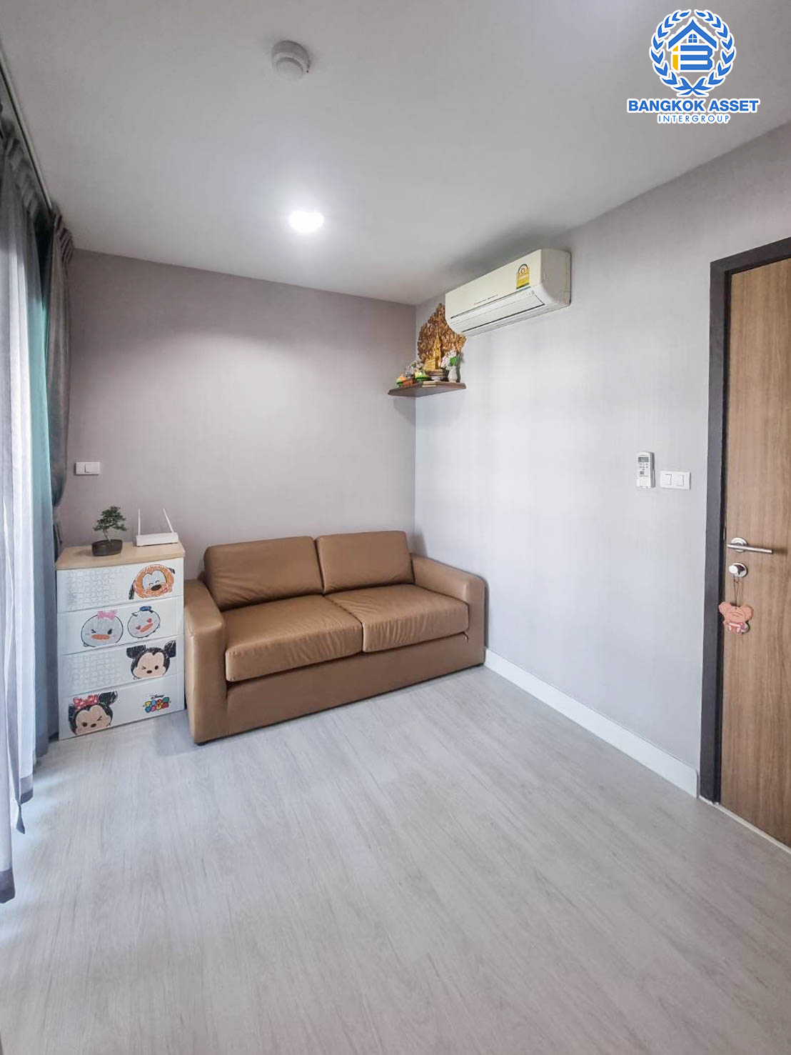 *****คอนโดมือสองย่านกรุงเทพฯ เมโทร ลักซ์ เกษตร เนื้อที่ 28.17 ตร.ว.  ฟังก์ชัน 1 ห้องนอน 1 ห้องน้ำ ที่จอดรถ 1 คัน ใกล้รถไฟฟ้าสายสีเขียว "สถานีมหาวิทยาลัยเกษตรศาสตร์" และทางด่วน "เกษตรนวมินทร์"