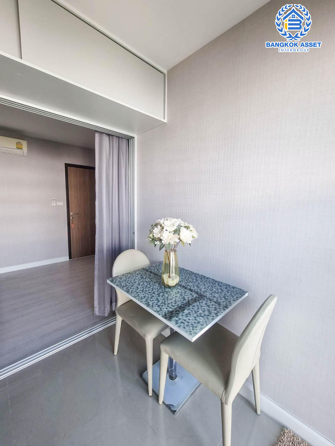 *****คอนโดมือสองย่านกรุงเทพฯ เมโทร ลักซ์ เกษตร เนื้อที่ 28.17 ตร.ว.  ฟังก์ชัน 1 ห้องนอน 1 ห้องน้ำ ที่จอดรถ 1 คัน ใกล้รถไฟฟ้าสายสีเขียว "สถานีมหาวิทยาลัยเกษตรศาสตร์" และทางด่วน "เกษตรนวมินทร์"