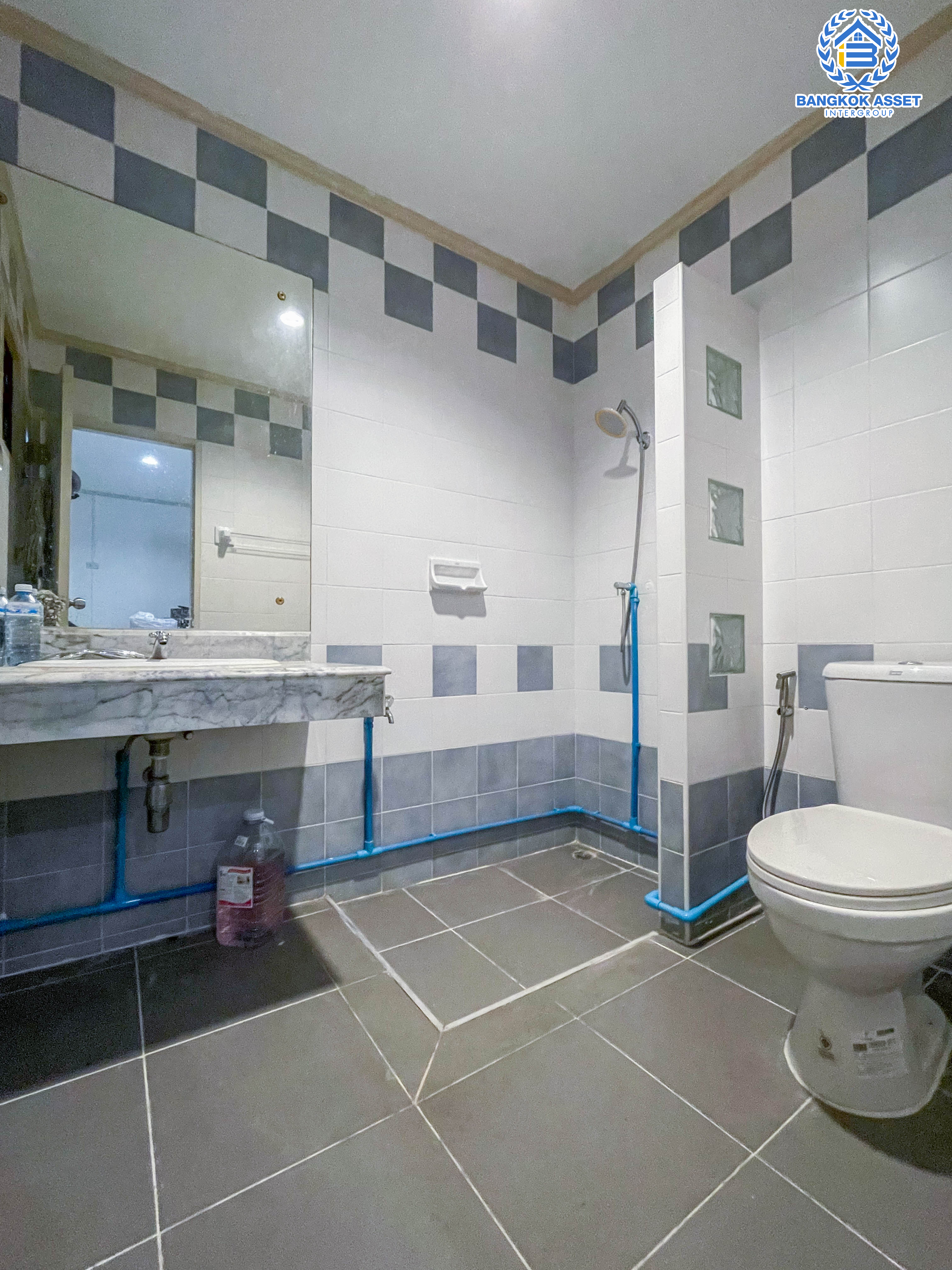 *****ทาวน์เฮ้าส์มือสองย่านนนทบุรี ม.บุศรินทร์ วงแหวน (บ้านกล้วย-ไทรน้อย) เนื้อที่มากถึง 21 ตร.ว. ฟังก์ชัน 3 ห้องนอน 2 ห้องน้ำ 1 ที่จอดรถ บ้านรีโนเวทใหม่ สภาพดี ทำเลเชื่อมต่อถ.กาญจนาภิเษก ใกล้เซ็นทรัลเวสต์เกต และรถไฟฟ้าสายสีม่วง "สถานีคลองบางไผ่" ราคาถูก!