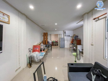 *****ทาวน์เฮ้าส์มือสองย่านนนทบุรี ม.บุศรินทร์ วงแหวน (บ้านกล้วย-ไทรน้อย) เนื้อที่มากถึง 21 ตร.ว. ฟังก์ชัน 3 ห้องนอน 2 ห้องน้ำ 1 ที่จอดรถ บ้านรีโนเวทใหม่ สภาพดี ทำเลเชื่อมต่อถ.กาญจนาภิเษก ใกล้เซ็นทรัลเวสต์เกต และรถไฟฟ้าสายสีม่วง "สถานีคลองบางไผ่" ราคาถูก!