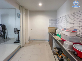 *****ทาวน์เฮ้าส์มือสองย่านนนทบุรี ม.บุศรินทร์ วงแหวน (บ้านกล้วย-ไทรน้อย) เนื้อที่มากถึง 21 ตร.ว. ฟังก์ชัน 3 ห้องนอน 2 ห้องน้ำ 1 ที่จอดรถ บ้านรีโนเวทใหม่ สภาพดี ทำเลเชื่อมต่อถ.กาญจนาภิเษก ใกล้เซ็นทรัลเวสต์เกต และรถไฟฟ้าสายสีม่วง "สถานีคลองบางไผ่" ราคาถูก!