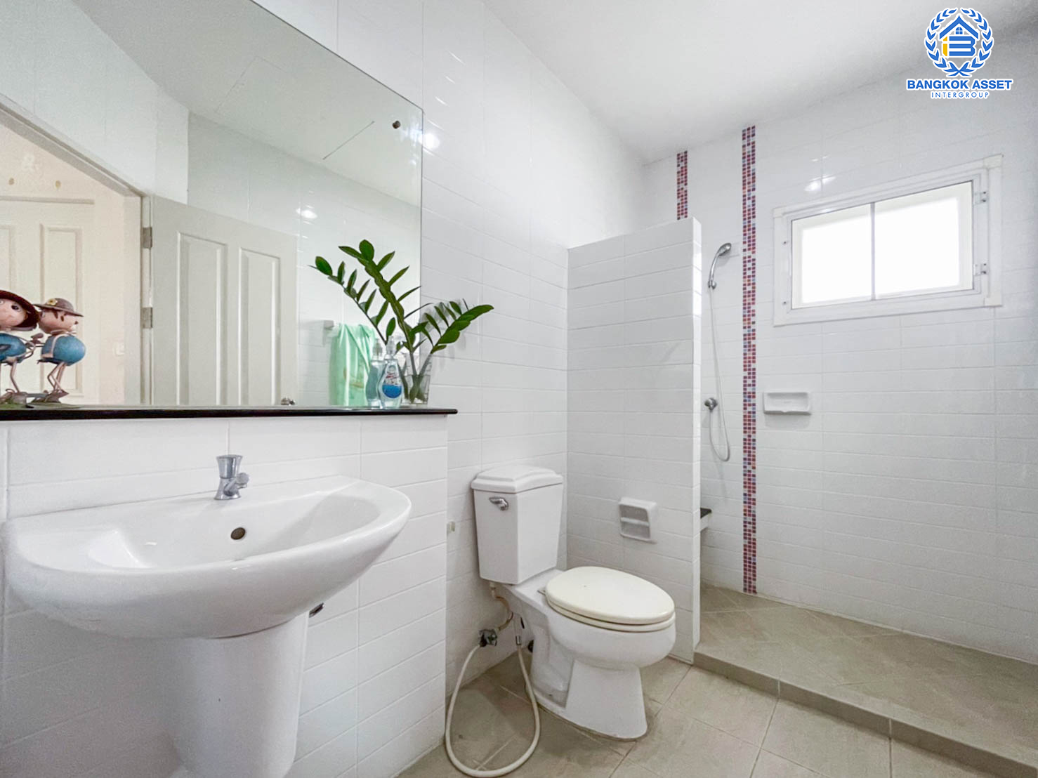 *****บ้านแฝดมือสองย่านนนทบุรีฯ ม.เพอร์เฟคเพลส รัตนาธิเบศร์ เนื้อที่กว้างขวางมากถึง 44.40 ตร.ว. จากแบรนด์ Perfect Property ฟังก์ชัน 3 ห้องนอน 2 ห้องน้ำ ที่จอดรถ 2 คัน แถมฟรี! เครื่องปรับอากาศ 2 เครื่อง พื้นที่ส่วนกลางครบ ตั้งอยู่บนทำเลแห่งการเดินทาง ใกล้รถไฟฟ้าสายสีม่วง "สถานีไทรม้า"