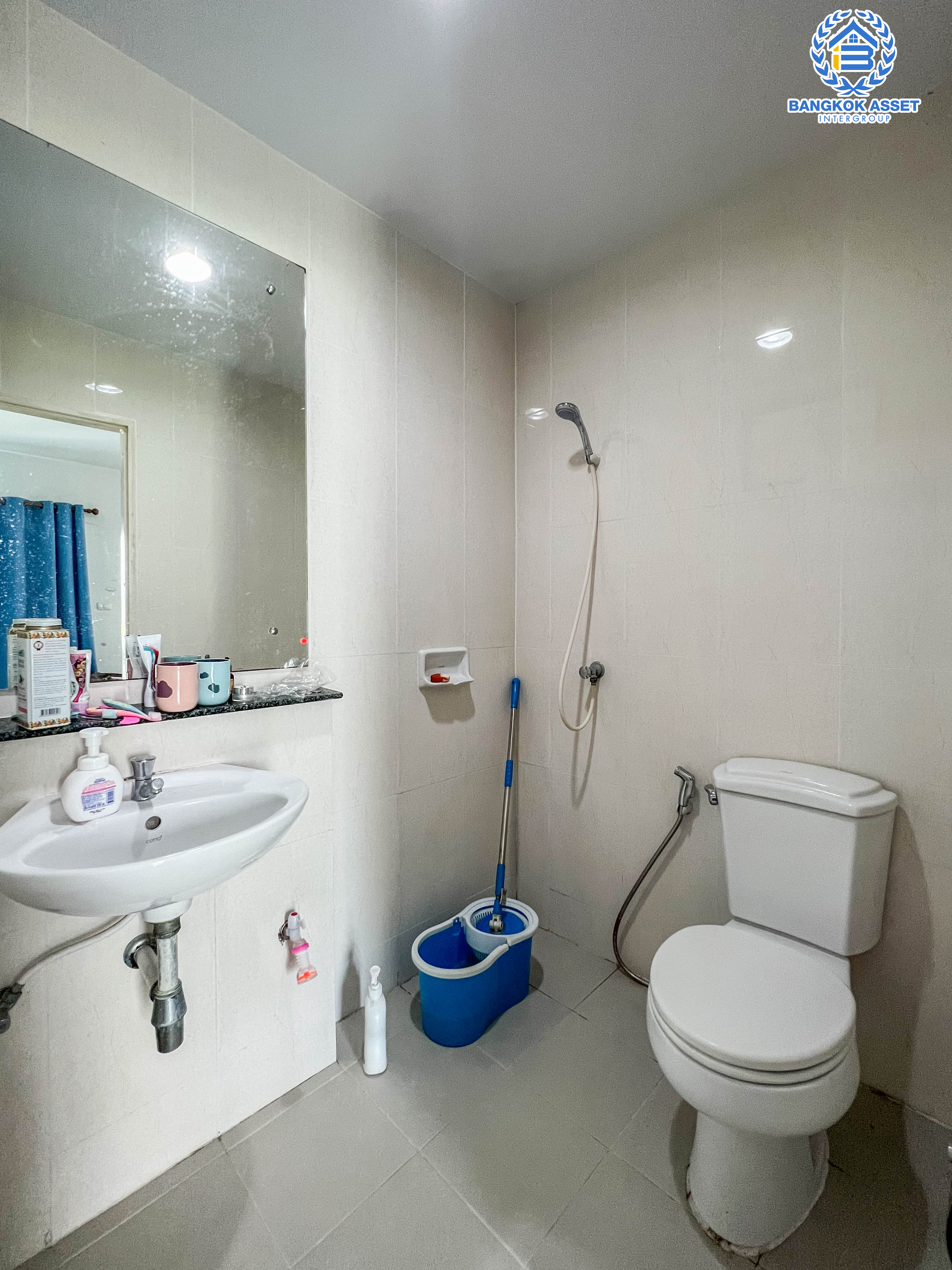 *****ทาวน์เฮ้าส์มือสองย่านนนทบุรี ม.โมดิวิลล่า ปิ่นเกล้า-วงแหวนฯ #หลังมุม เนื้อที่กว้างขวางถึง 28.1 ตร.ว. ฟังก์ชัน 3 ห้องนอน 2 ห้องน้ำ 2 ที่จอดรถ บ้านสภาพพร้อมอยู่ แถมฟรี! 3 เครื่องปรับอากาศ และเครื่องทำน้ำอุ่น 1 เครื่อง บนทำเลดี เชื่อมต่อหลายเส้นทาง ถ.กาญจนาฯ, ถ.บรมราชชนนี ใกล้ทางด่วน "ศรีรัช"...