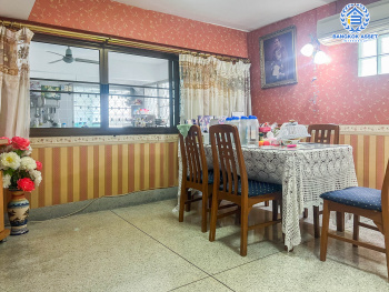 *****แมนชั่น 5 ชั้นมือสอง (จุรีรัตน์ แมนชั่น) ทำเลประชาชื่น เนื้อที่กว้าง 65 ตร.ว. มาพร้อมฟังก์ชัน  44 ห้อง มีห้องน้ำในตัว อยู่ในย่านชุมชน การเดินทางสะดวกสบาย เชื่อมต่อหลากหลายเส้นทางทั้ง ถนนกำแพงเพชร2 ถนนกรุงเทพ-นนทบุรี ถนนเตชะวณิช ถนนประดิพัทธ์ เพียง 10 นาทีถึงรถไฟฟ้าสายสีม่วง "สถานีเตาปูน" และทางด่วน "ศรีรัช"