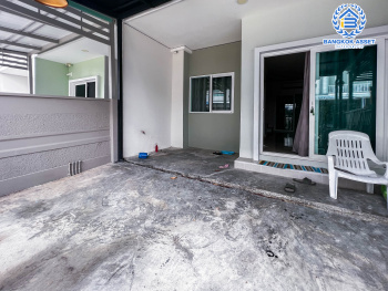 *****ทาวน์เฮ้าส์มือสอง นนทบุรี ม.คาซ่าซิตี้ พระราม5-ปิ่นเกล้า คุณภาพแบรนด์ Q.House บนเนื้อที่ 16 ตร.ว. ฟังก์ชัน 3 ห้องนอน 2 ห้องน้ำ 1 ที่จอดรถ บ้านสภาพสวยมาก แถมฟรี! เครื่องปรับอากาศ พร้อมเข้าอยู่ได้เลย เชื่อมต่อถนนราชพฤกษ์, ถนนนครอินทร์, ถนนพระราม5 ใกล้รถไฟฟ้าสายสีแดง "สถานีบางบำหรุ"