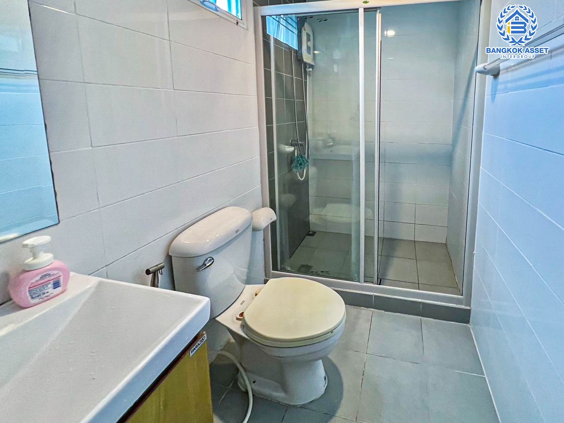 *****ทาวน์เฮ้าส์มือสองนนทบุรี หมู่บ้าน อารียาเดอะคัลเลอร์ พรีเมียม กาญจนาภิเษก-ราชพฤกษ์ เนื้อที่มากถึง 20 ตร.ว. ฟังก์ชัน 3 ห้องนอน 2 ห้องน้ำ 2 ที่จอดรถ ตัวบ้านสภาพดี พร้อมของแถมเพียบ! บนทำเลดี เชื่อมต่อถนนสำคัญหลายเส้น ใกล้ทางด่วน "ศรีรัช"