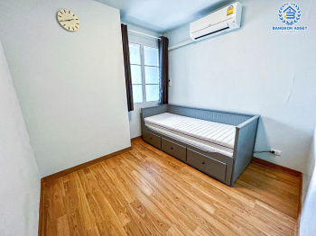 *****ทาวน์เฮ้าส์มือสองนนทบุรี หมู่บ้าน อารียาเดอะคัลเลอร์ พรีเมียม กาญจนาภิเษก-ราชพฤกษ์ เนื้อที่มากถึง 20 ตร.ว. ฟังก์ชัน 3 ห้องนอน 2 ห้องน้ำ 2 ที่จอดรถ ตัวบ้านสภาพดี พร้อมของแถมเพียบ! บนทำเลดี เชื่อมต่อถนนสำคัญหลายเส้น ใกล้ทางด่วน "ศรีรัช"