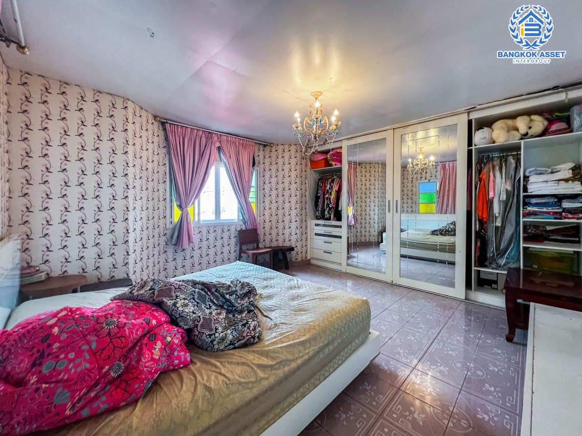 *****บ้านแฝดมือสองกรุงเทพฯ ม.สัณห์ติสุข สรงประภา #หลังมุม เนื้อที่มากถึง 51 ตร.ว. ฟังก์ชัน 4 ห้องนอน 3 ห้องน้ำ 1 ที่จอดรถ ต่อเติมเต็มพื้นที่ แถมฟรี! 6 เครื่องปรับอากาศ บนทำเลดี ใกล้รถไฟฟ้าสายสีแดง "สถานีดอนเมือง"