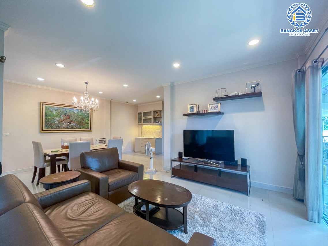 *****บ้านเดี่ยวมือสองนนทบุรี หมู่บ้าน ไลฟ์บางกอก บูเลอวาร์ด ราชพฤกษ์-รัตนาธิเบศร์ #หลังมุม เนื้อที่กว้างขวางถึง 58.1 ตร.ว. ฟังก์ชัน 5 ห้องนอน 4 ห้องน้ำ 2 ที่จอดรถ บนทำเลติดถนนราชพฤกษ์ เพียง 10 นาทีถึงรถไฟฟ้า "สถานีบางรักน้อยท่าอิฐ" แถมเฟอร์ฯ...