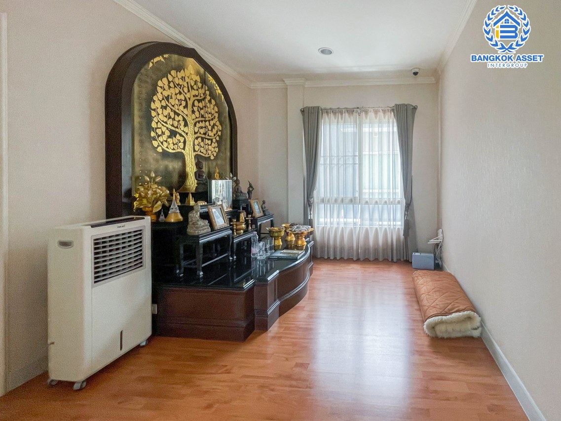 *****บ้านเดี่ยวมือสองนนทบุรี หมู่บ้าน ไลฟ์บางกอก บูเลอวาร์ด ราชพฤกษ์-รัตนาธิเบศร์ #หลังมุม เนื้อที่กว้างขวางถึง 58.1 ตร.ว. ฟังก์ชัน 5 ห้องนอน 4 ห้องน้ำ 2 ที่จอดรถ บนทำเลติดถนนราชพฤกษ์ เพียง 10 นาทีถึงรถไฟฟ้า "สถานีบางรักน้อยท่าอิฐ" แถมเฟอร์ฯ...